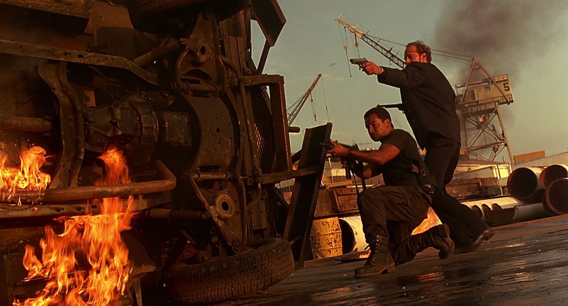 Barb Wire (1996) HD screenshot 9866