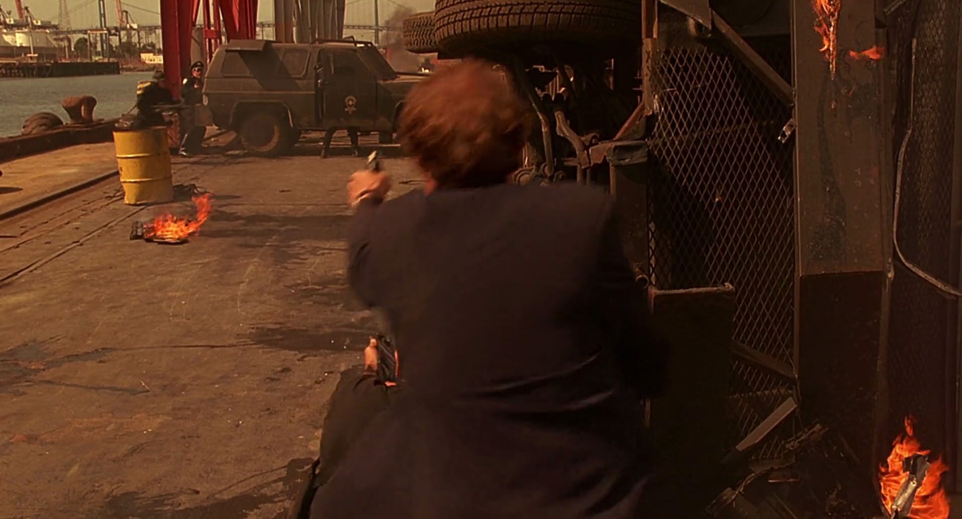 Barb Wire (1996) screencap 9867