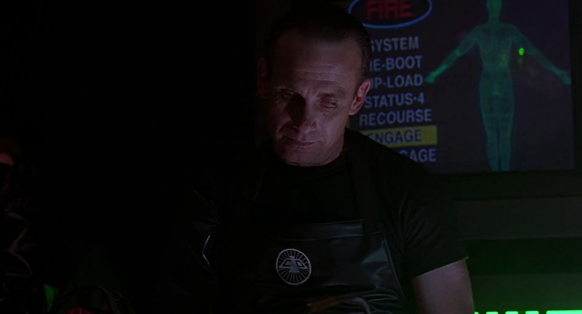 Barb Wire (1996) screencap 987