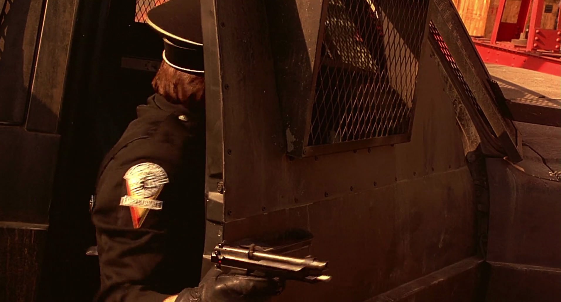 Barb Wire (1996) HD screenshot 9881