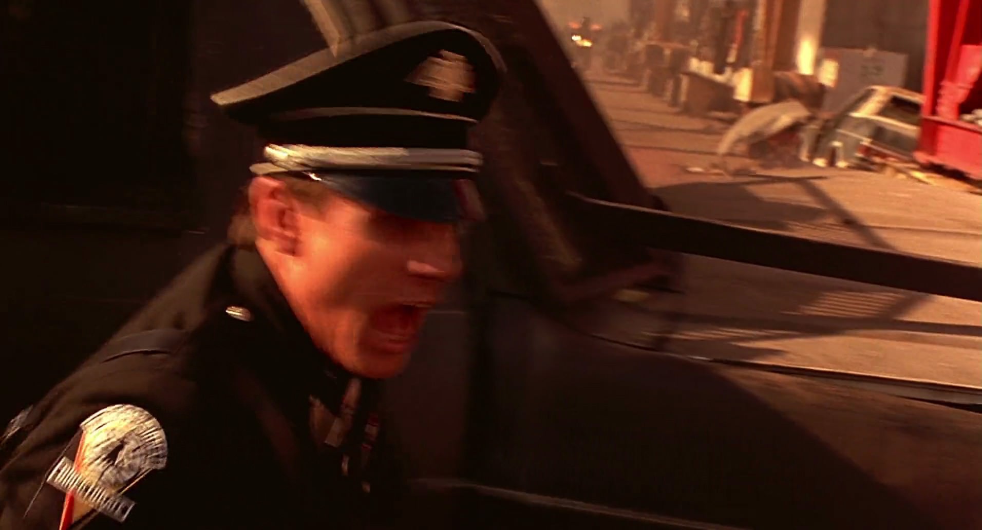 Barb Wire (1996) HD screenshot 9890