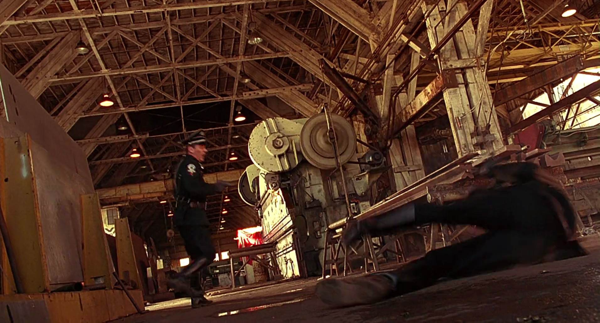 Barb Wire (1996) movie still 9913