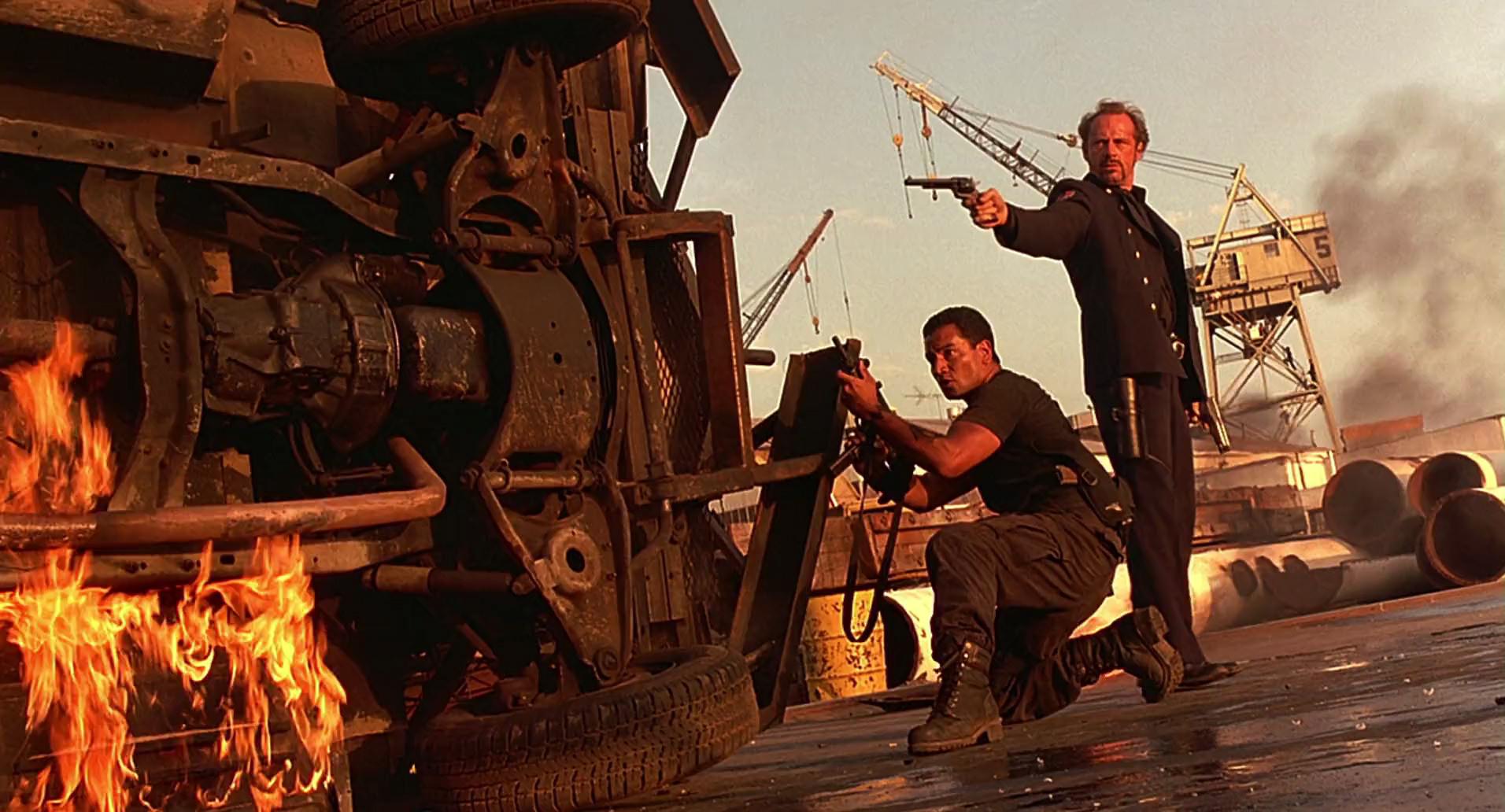 Barb Wire (1996) screencap 9969