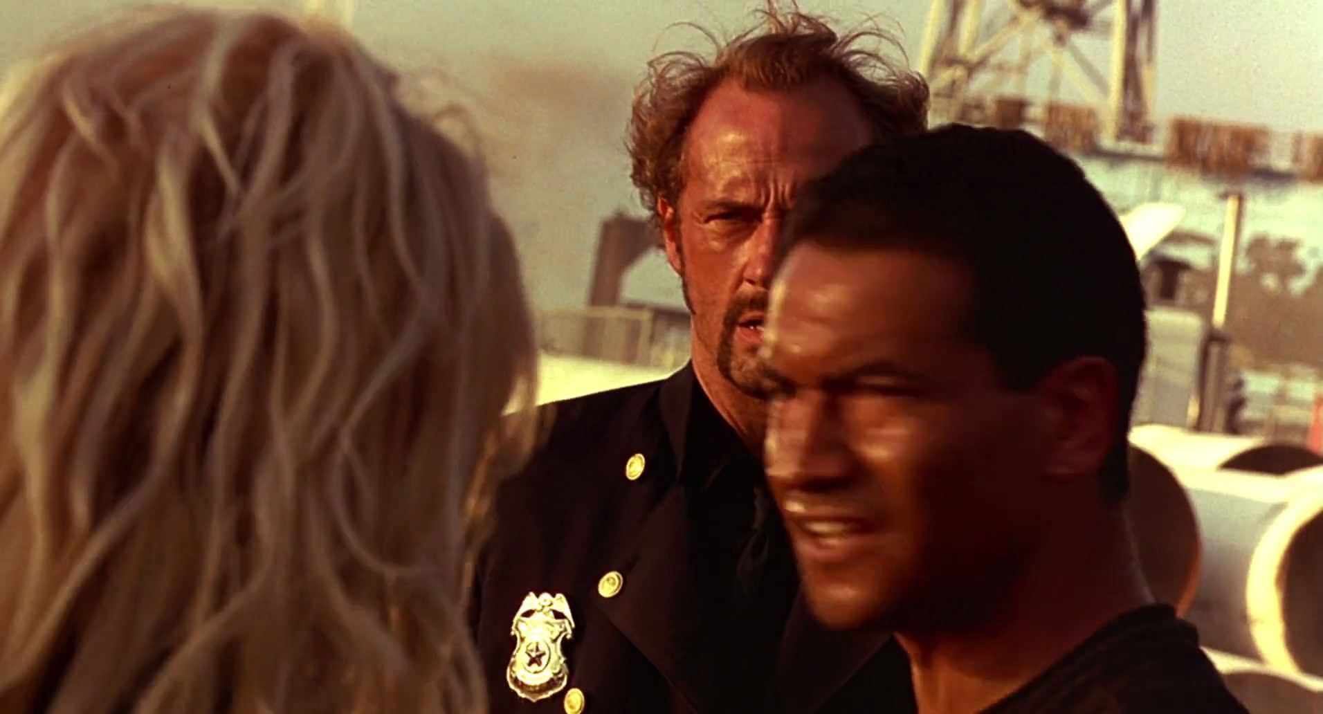 Barb Wire (1996) HD screenshot 9986