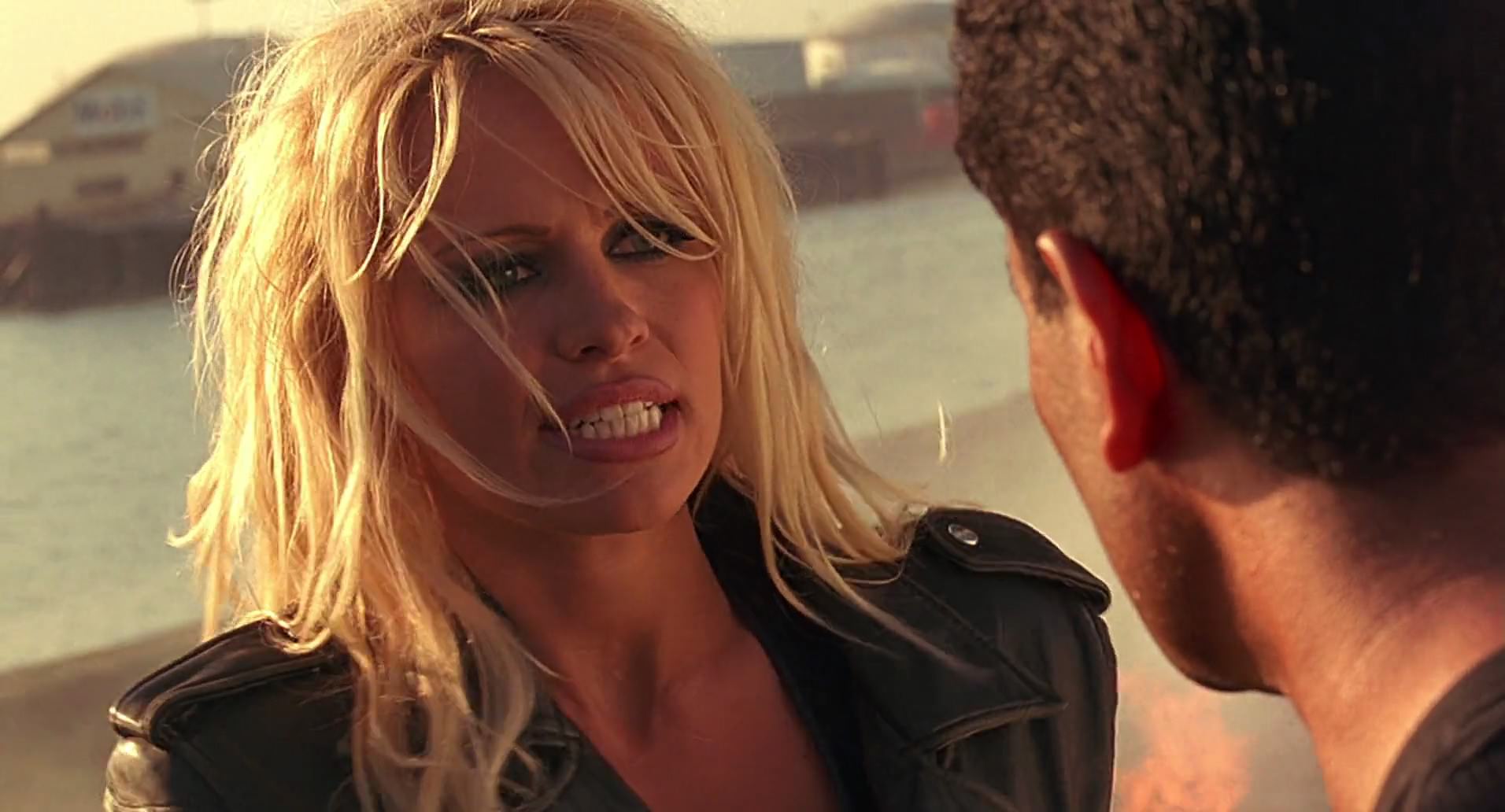 Barb Wire (1996) HD screenshot 9992