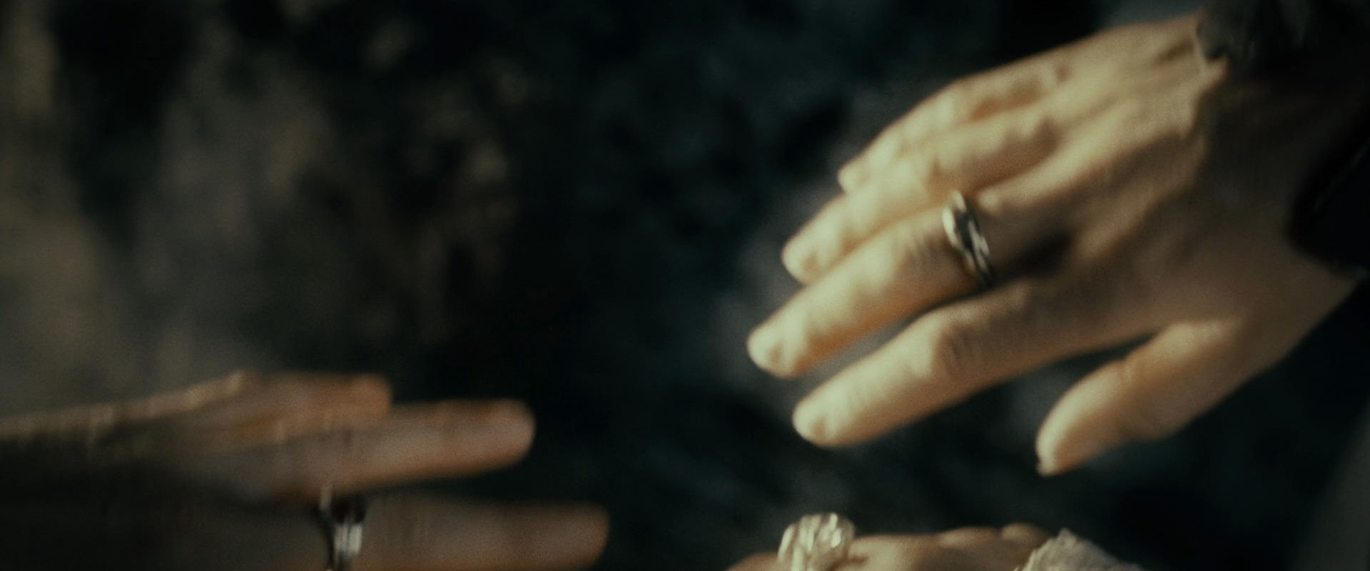 The Lord of the Rings: The Fellowship of the Ring (2001) movie still 13
