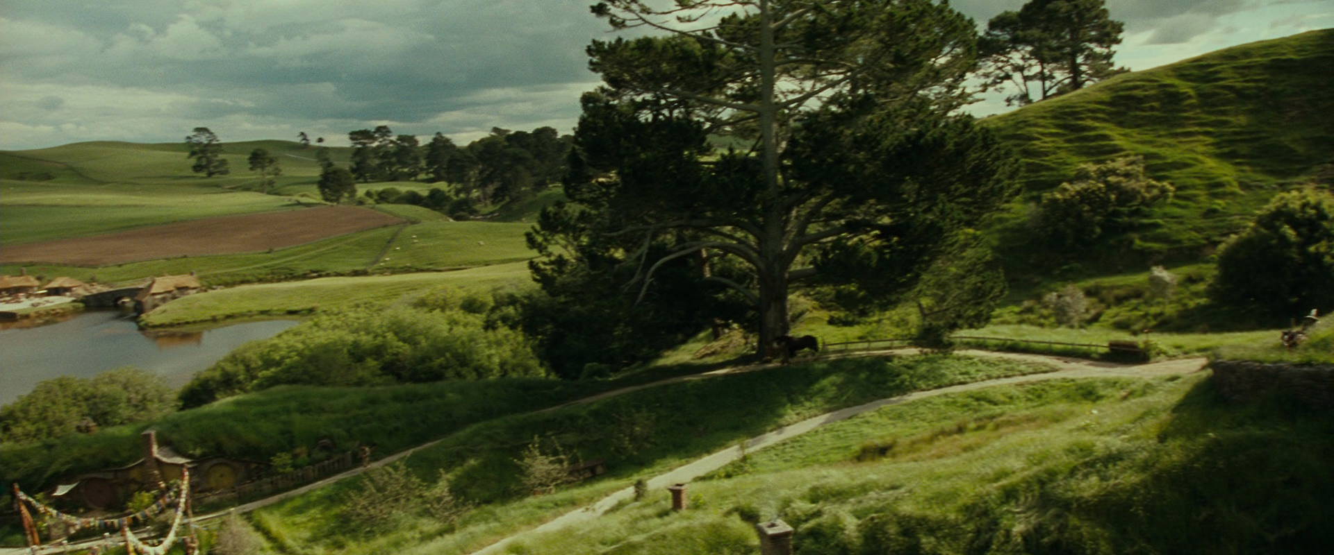 The Lord of the Rings: The Fellowship of the Ring (2001) movie still 1570