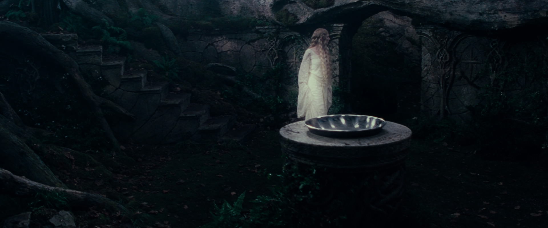 The Lord of the Rings: The Fellowship of the Ring (2001) movie still 19042