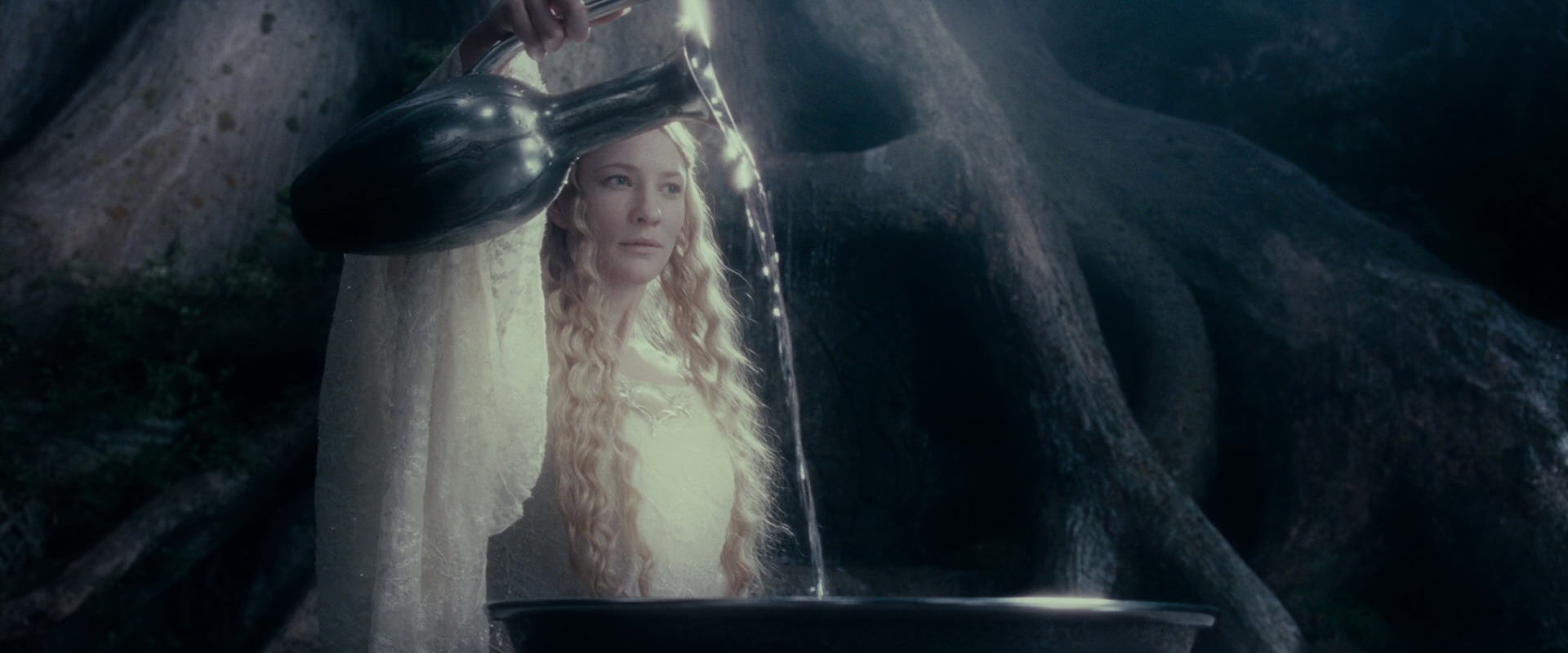 The Lord of the Rings: The Fellowship of the Ring (2001) movie still 19135