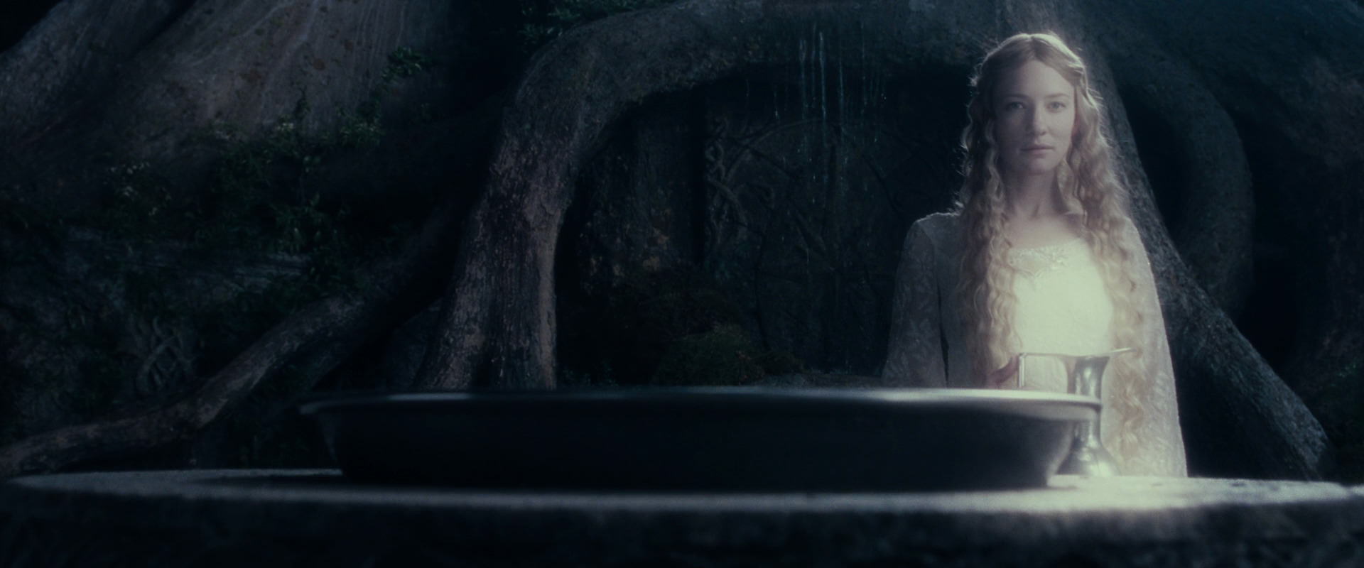 The Lord of the Rings: The Fellowship of the Ring (2001) movie still 19189
