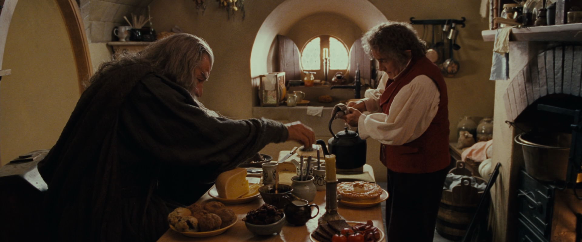 The Lord of the Rings: The Fellowship of the Ring (2001) movie still 1930