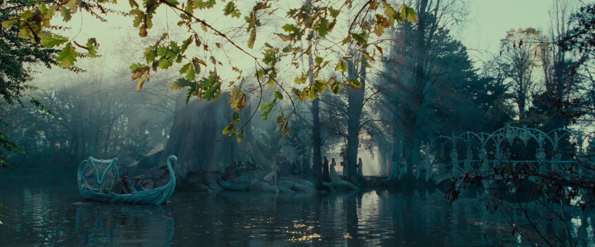The Lord of the Rings: The Fellowship of the Ring (2001) movie still 19960