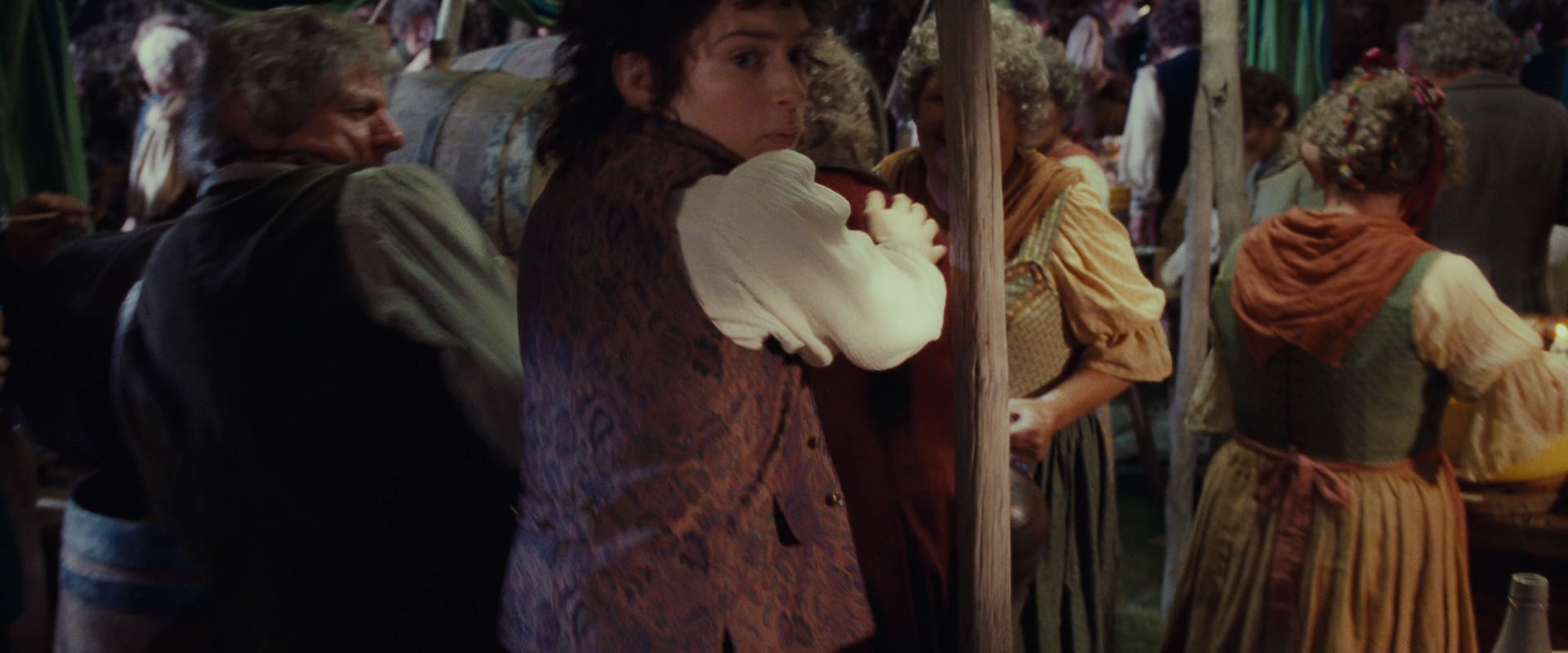 The Lord of the Rings: The Fellowship of the Ring (2001) movie still 2380