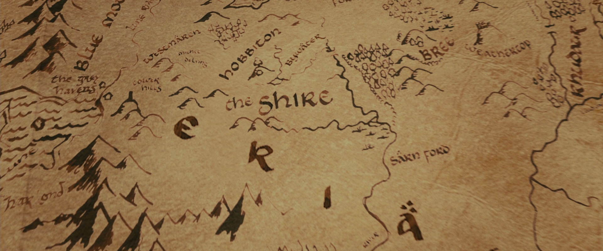 The Lord of the Rings: The Fellowship of the Ring (2001) movie still 700