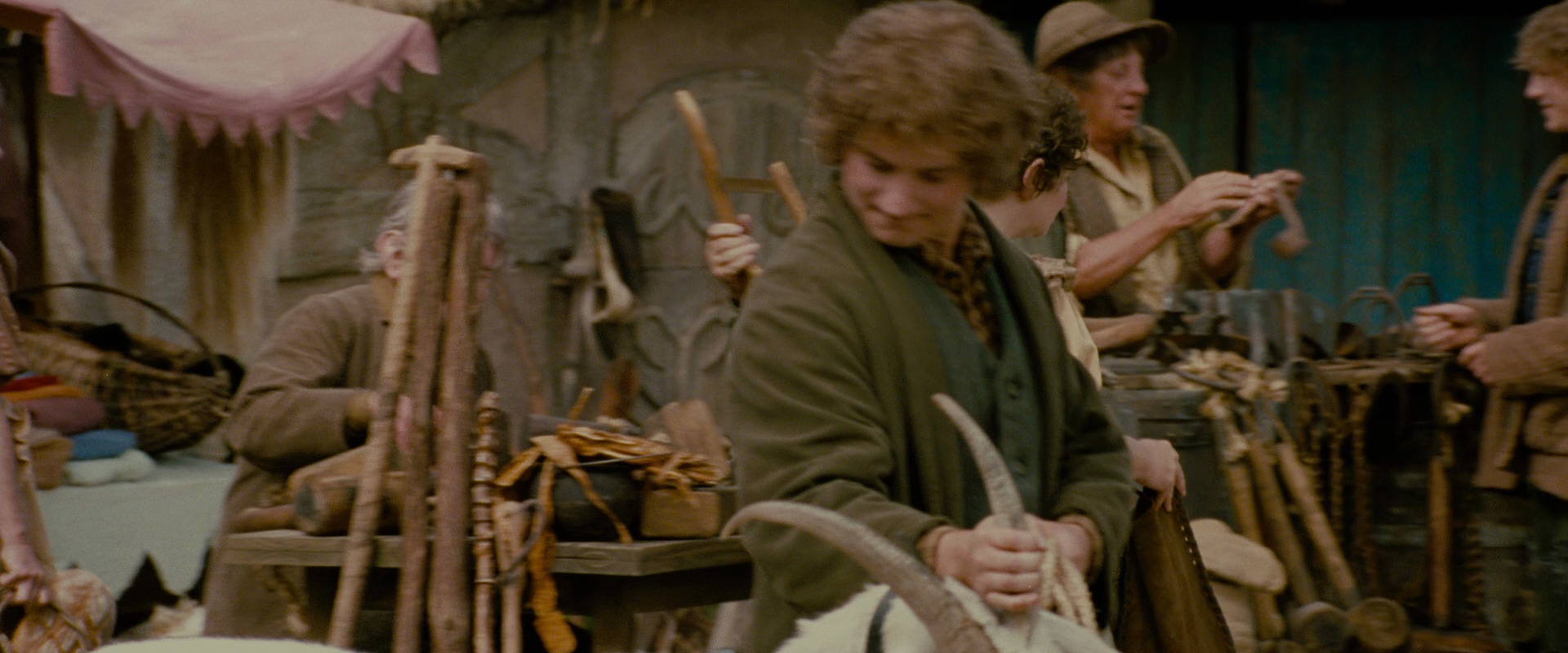 The Lord of the Rings: The Fellowship of the Ring (2001) movie still 823