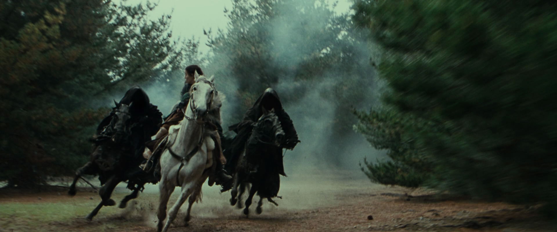 The Lord of the Rings: The Fellowship of the Ring (2001) movie still 9502