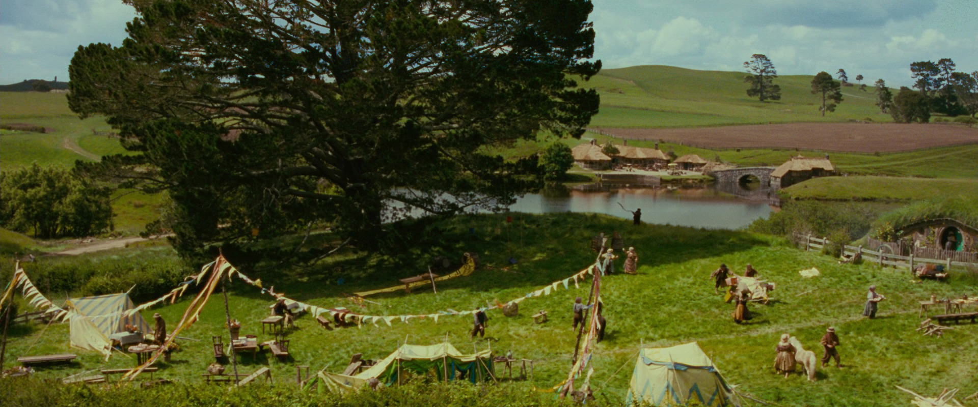 The Lord of the Rings: The Fellowship of the Ring (2001) movie still 955