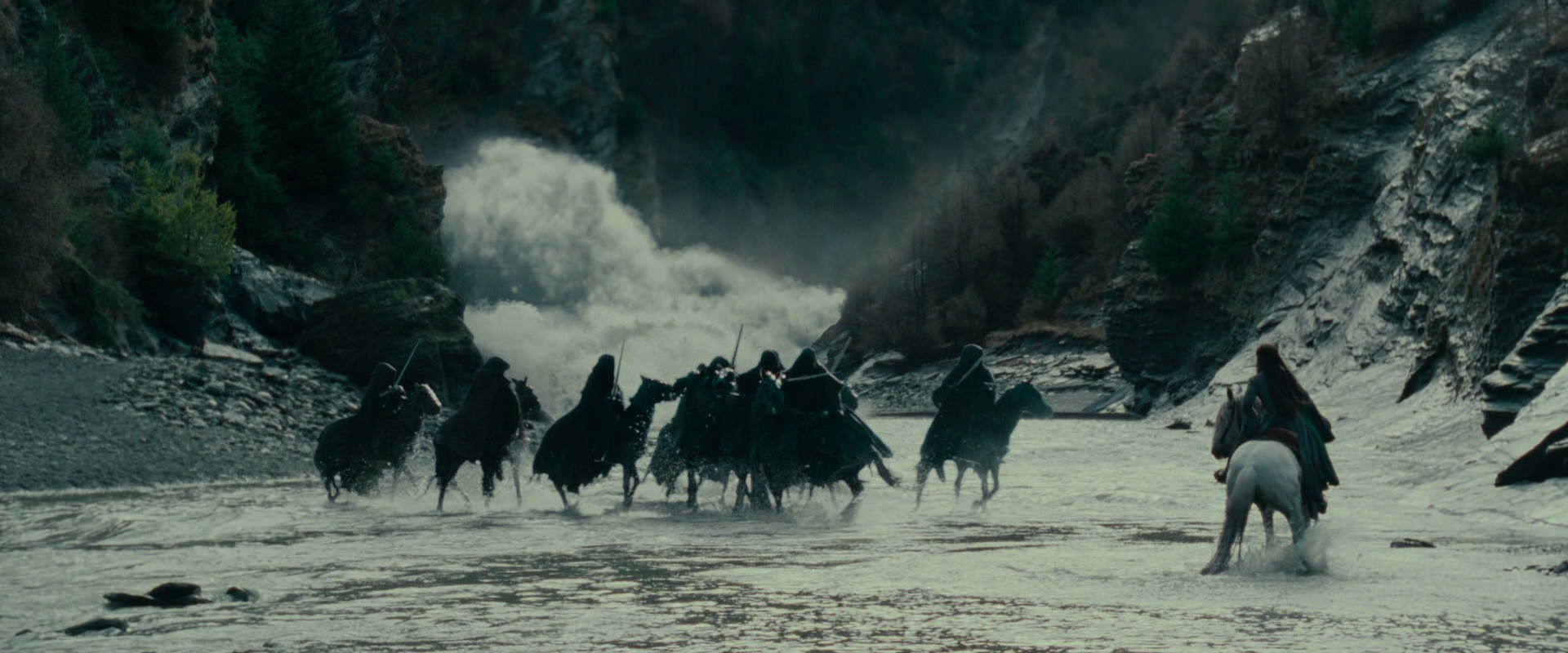 The Lord of the Rings: The Fellowship of the Ring (2001) movie still 9712