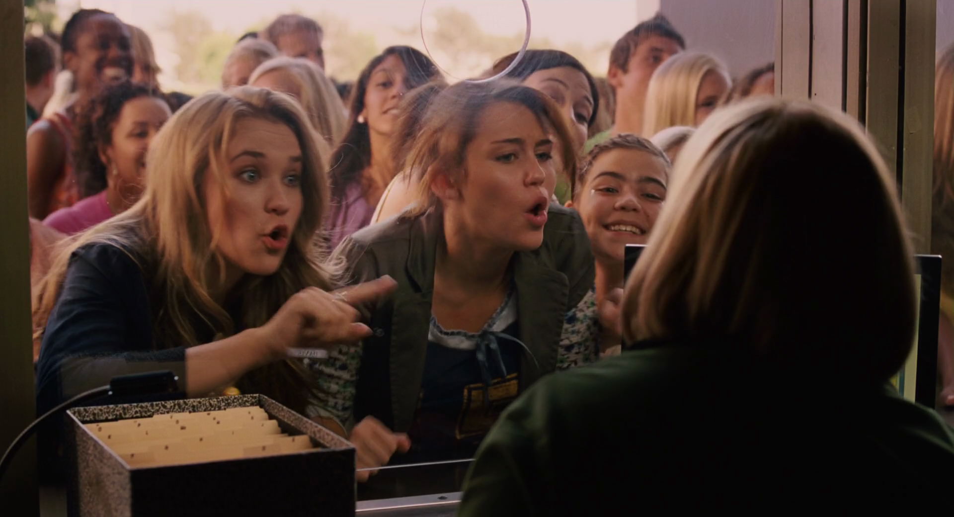 Hannah Montana: The Movie (2009) screencap 105