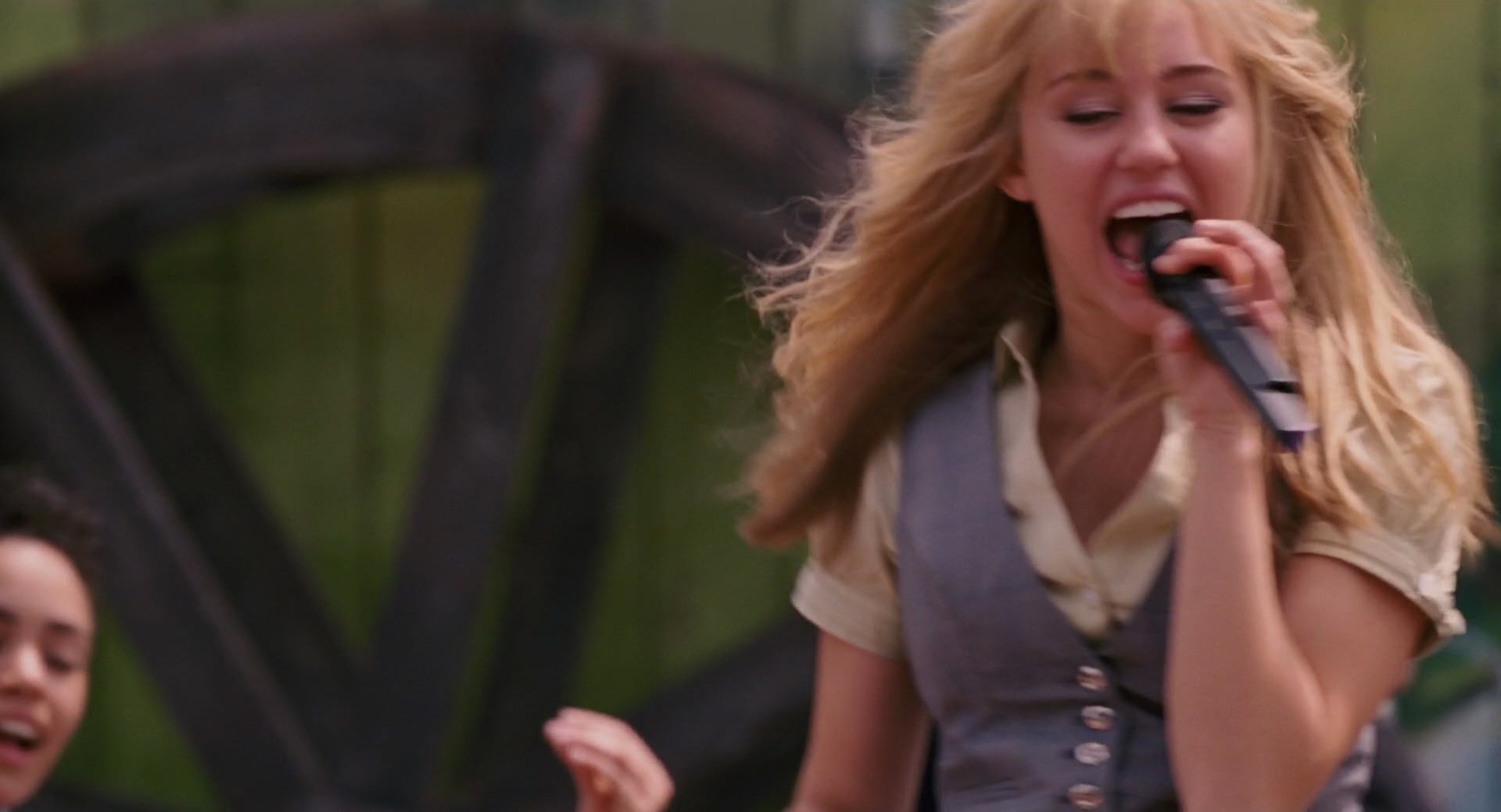 Hannah Montana: The Movie (2009) HD screenshot 11393