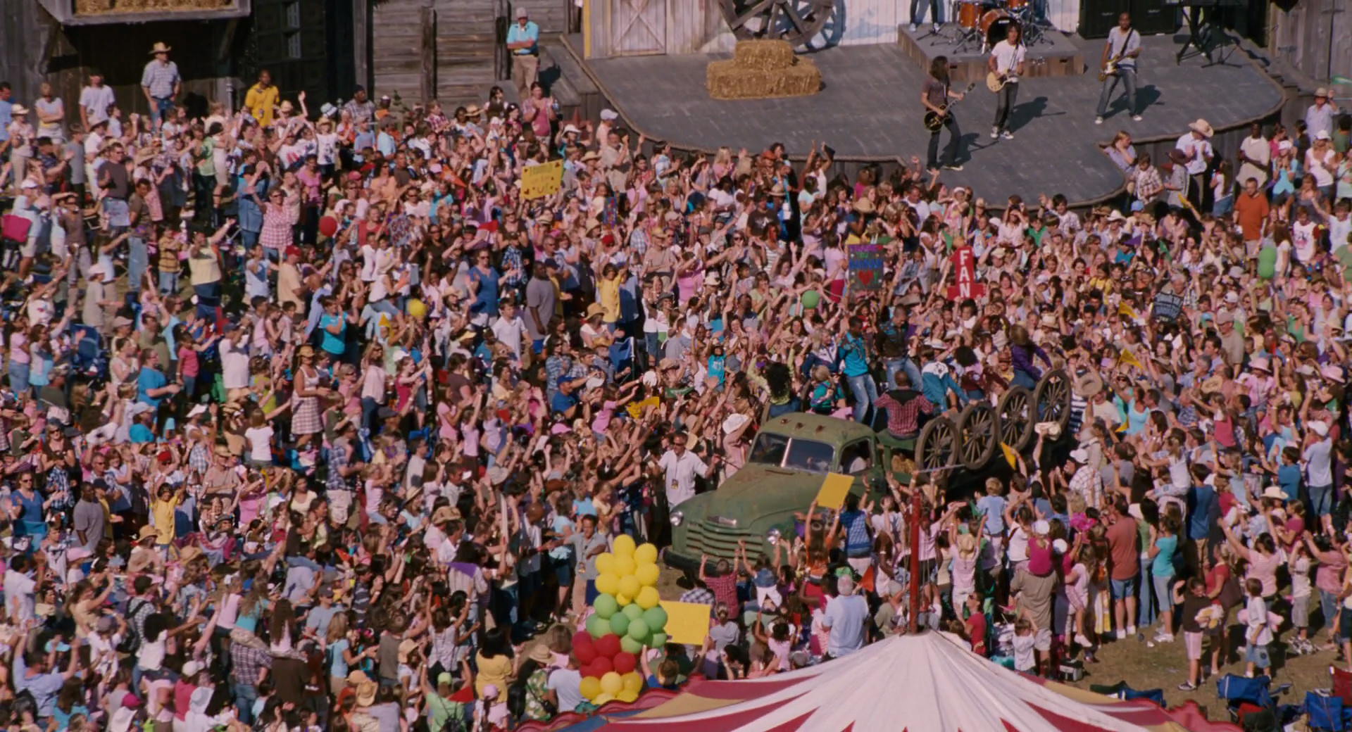 Hannah Montana: The Movie (2009) movie still 11587