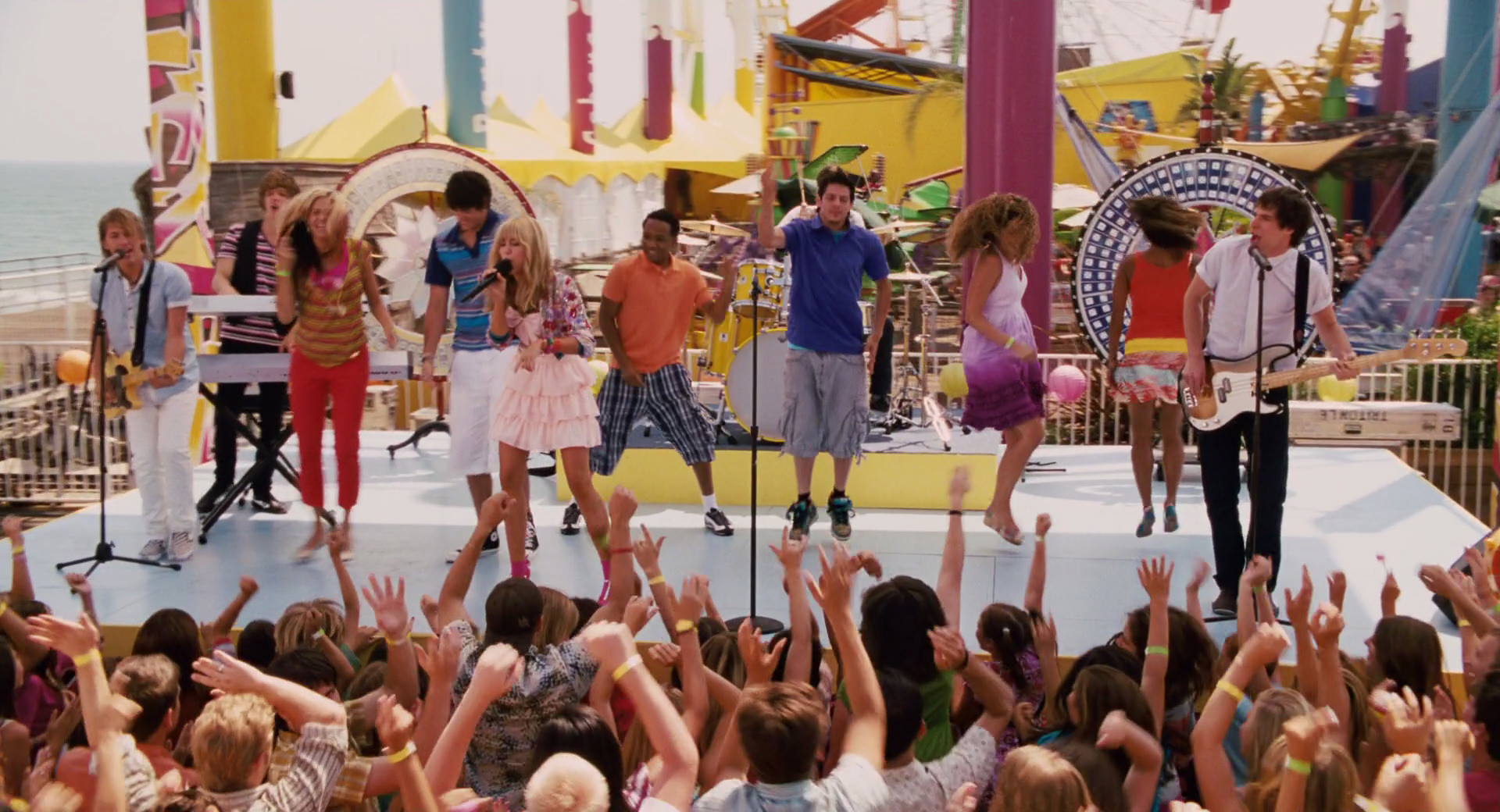 Hannah Montana: The Movie (2009) movie still 1825