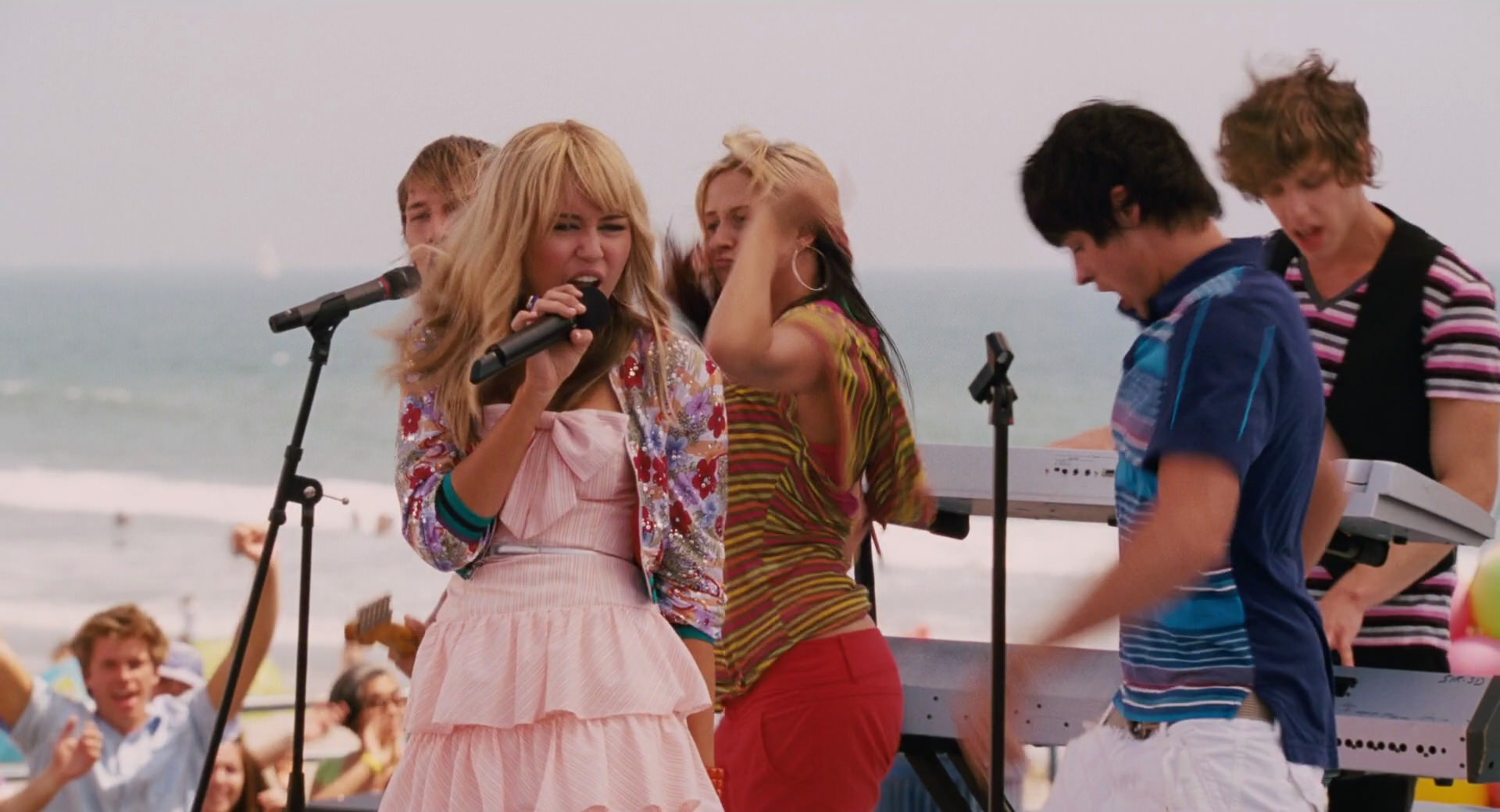 Hannah Montana: The Movie (2009) movie still 1828