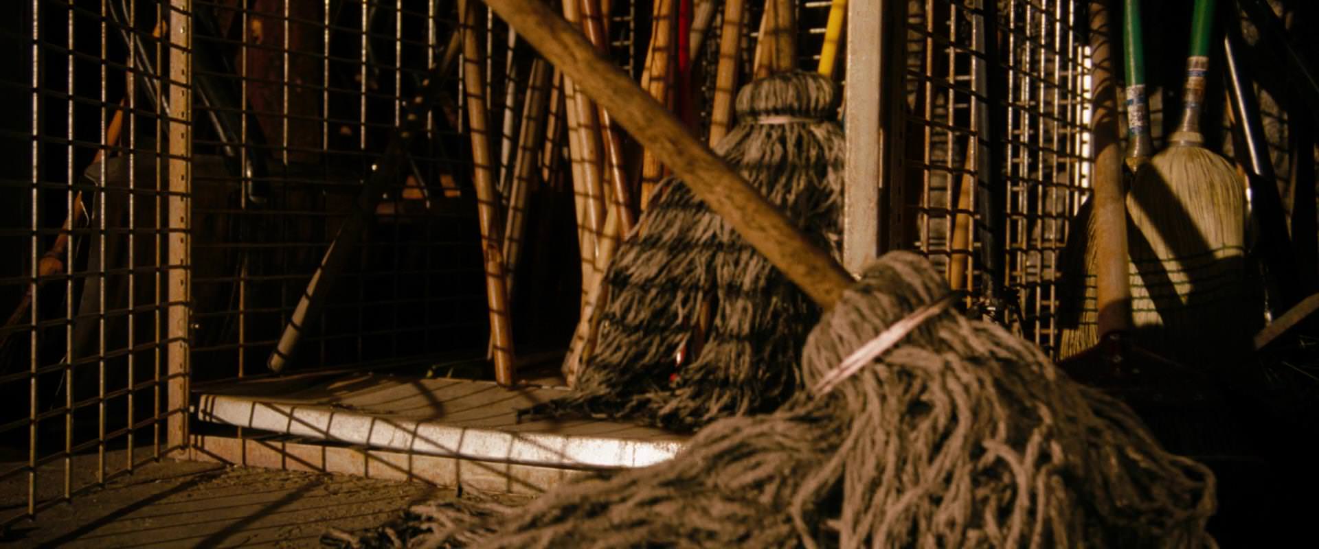 The Sorcerer’s Apprentice (2010) screencap 7020