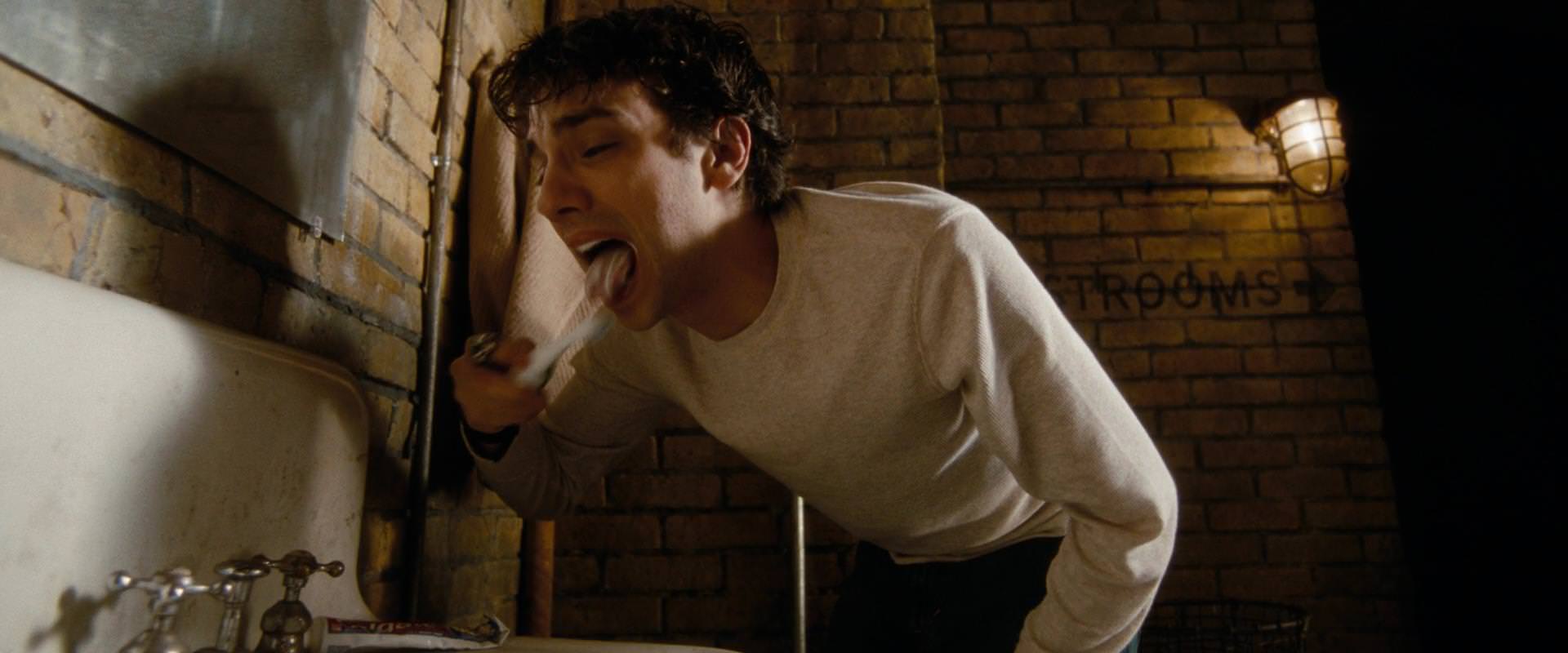 The Sorcerer’s Apprentice (2010) screencap 7074