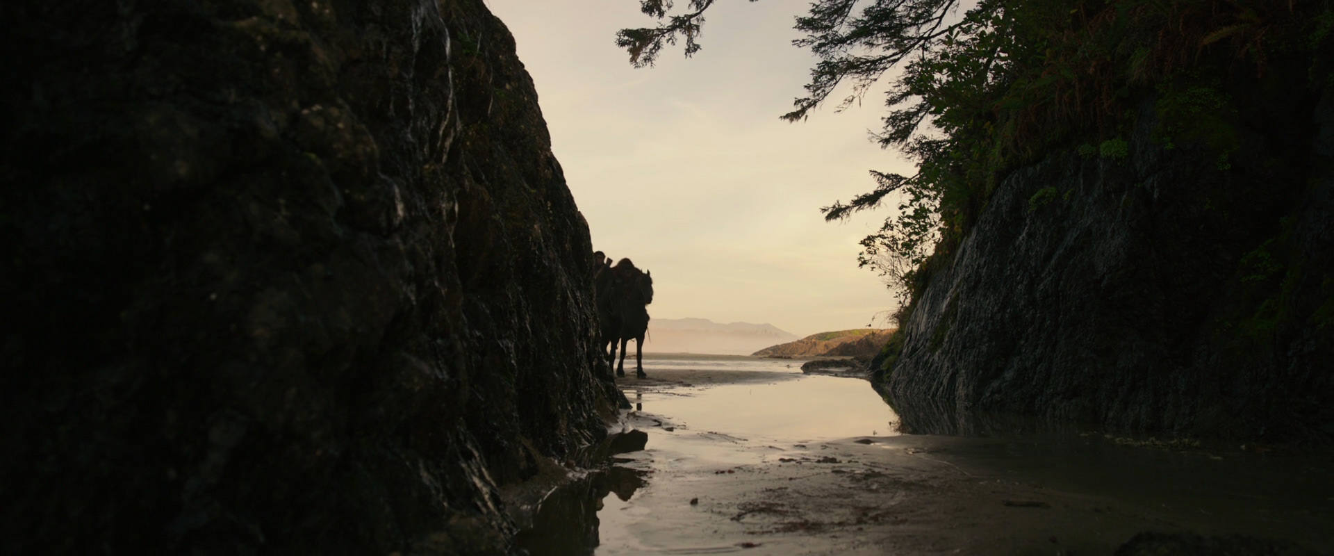 War for the Planet of the Apes (2017) movie still 3937
