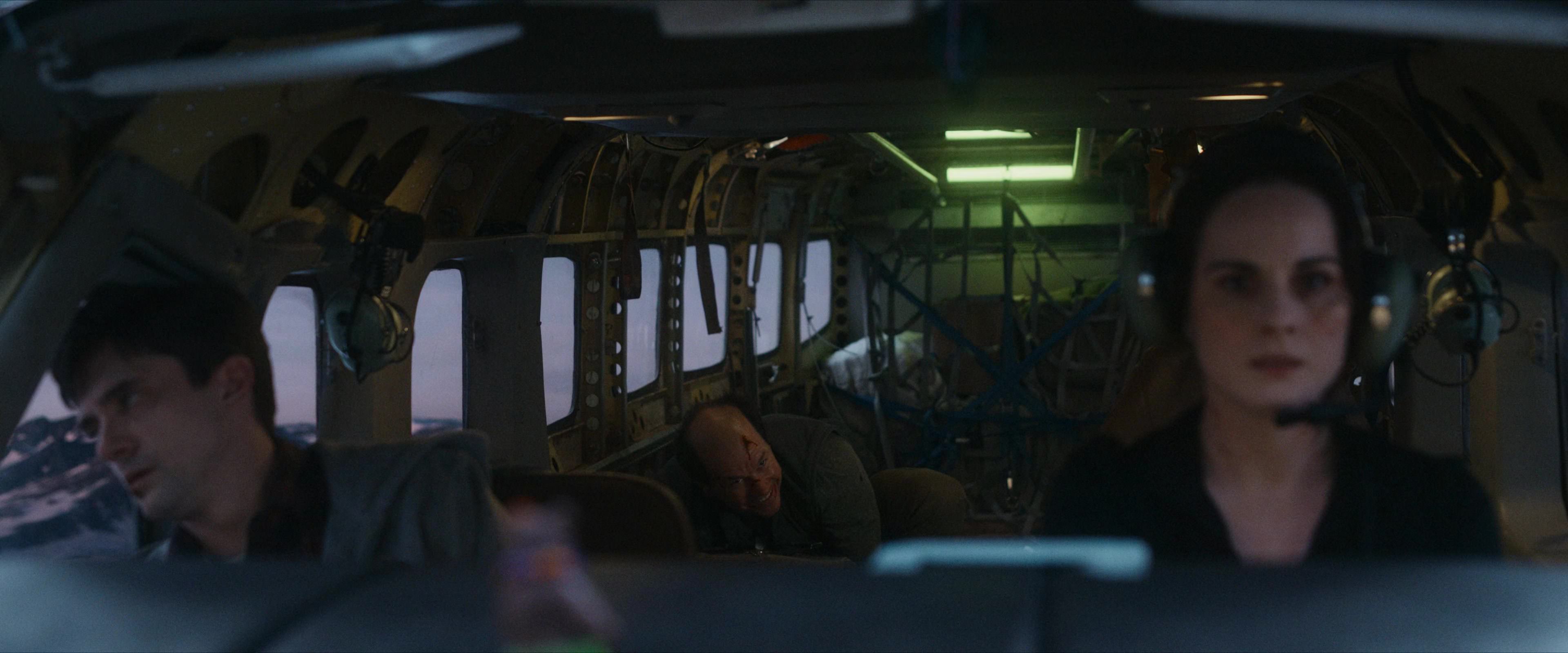 Flight Risk (2025) [4K] HD screenshot 10016