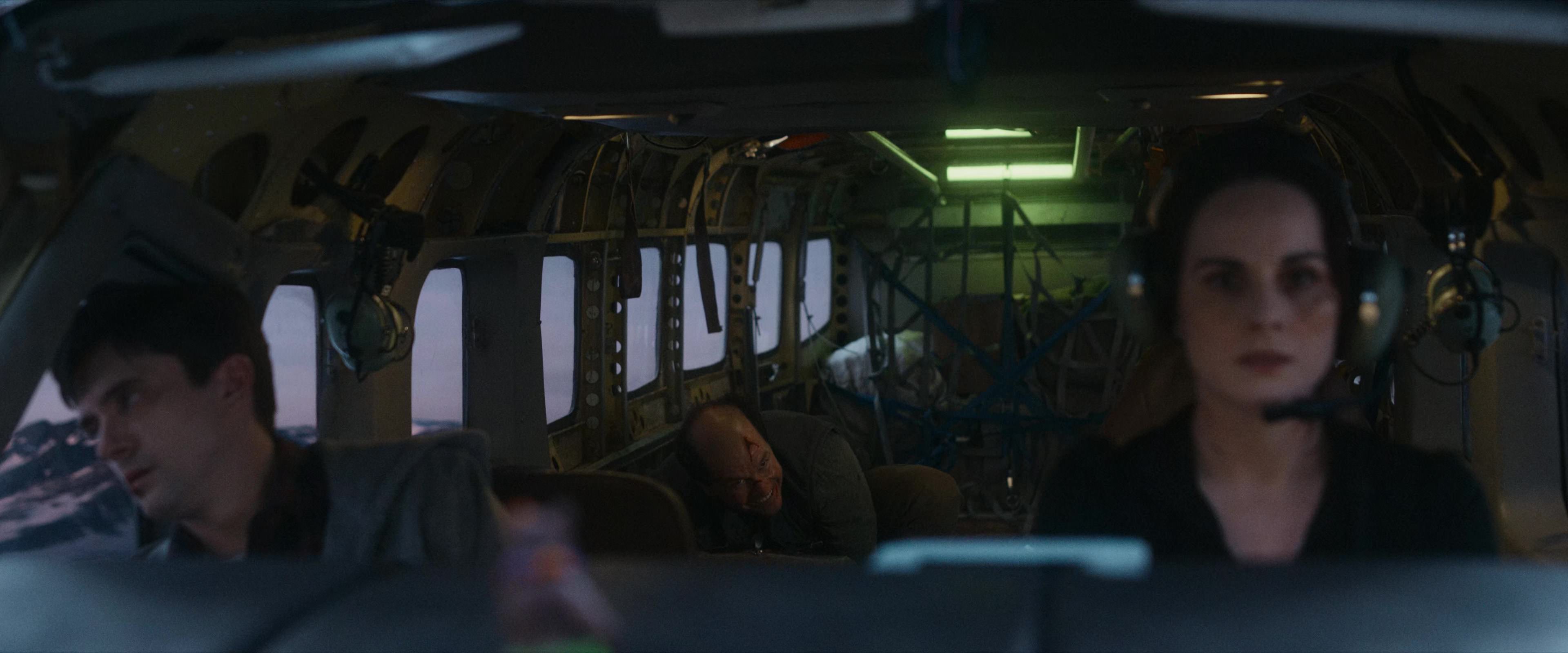 Flight Risk (2025) [4K] screencap 10017
