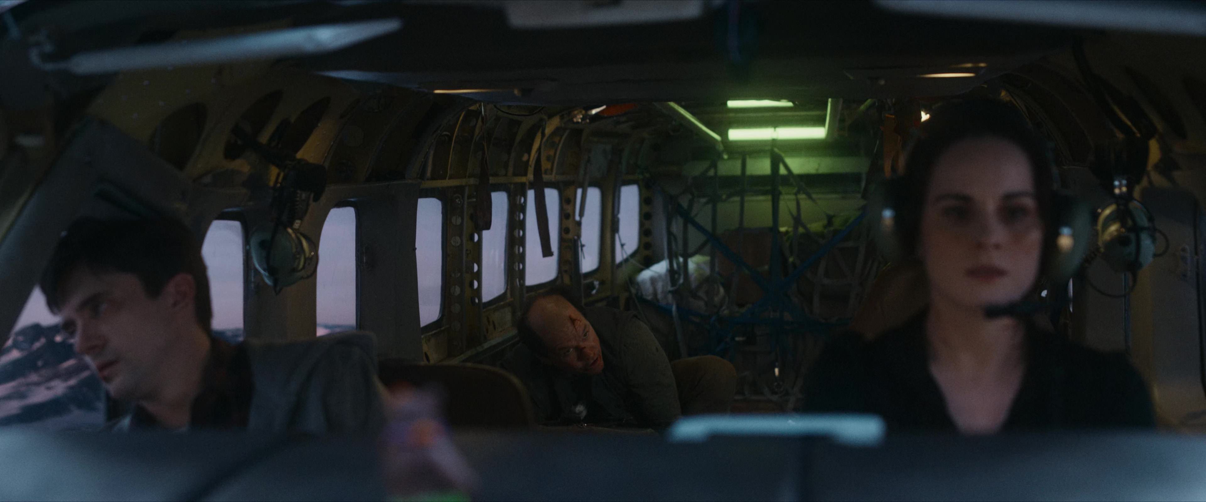 Flight Risk (2025) [4K] HD screenshot 10019