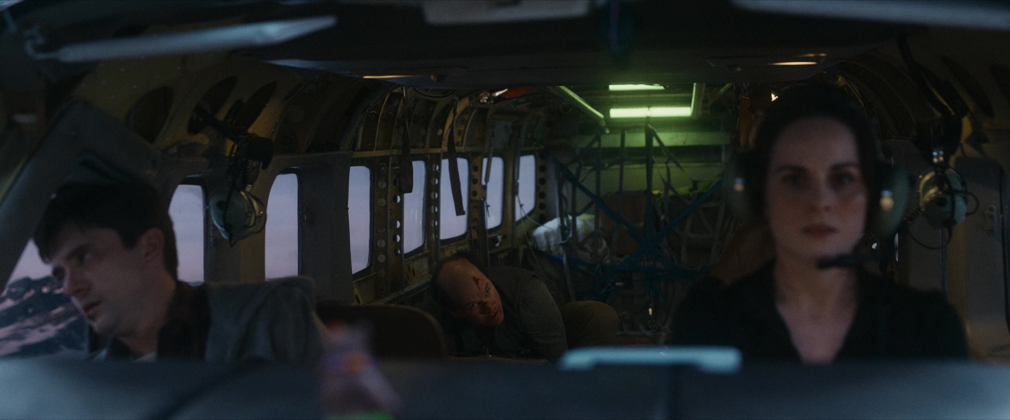 Flight Risk (2025) [4K] screencap 10023