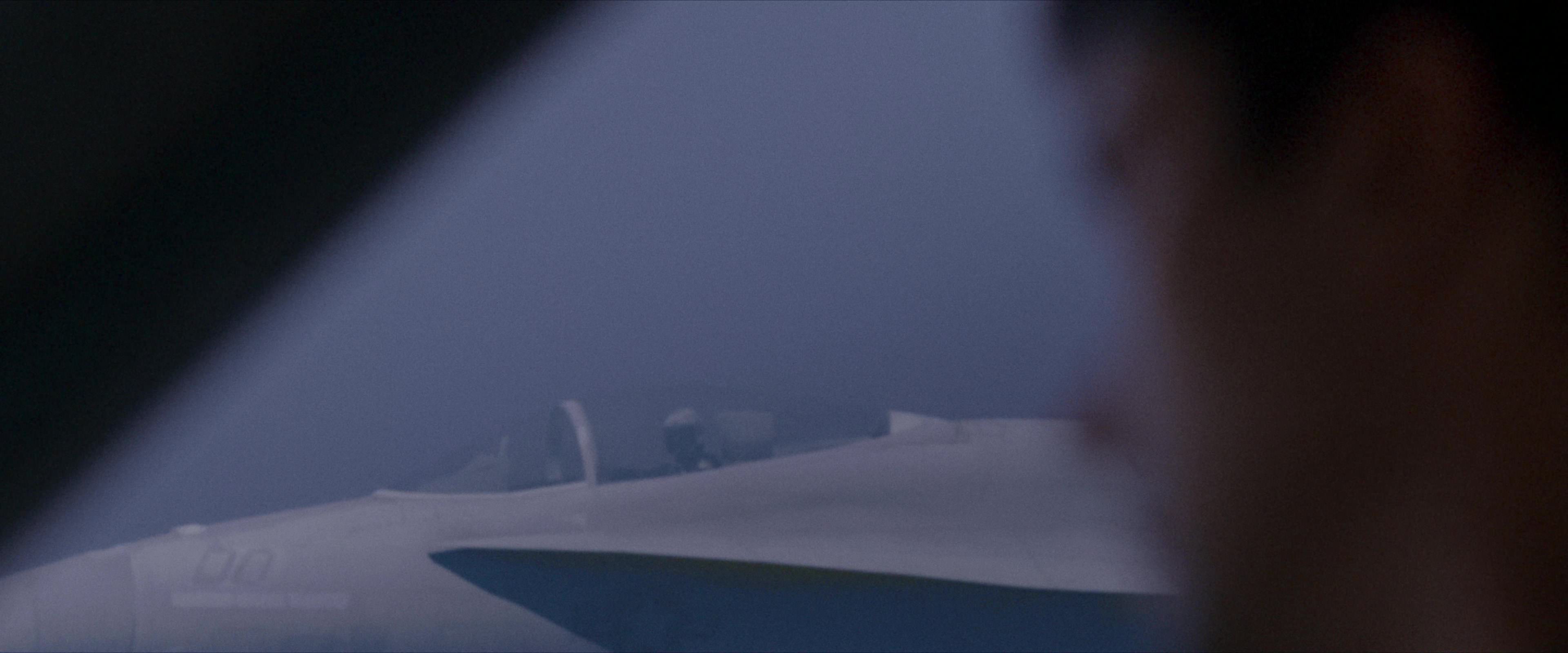 Flight Risk (2025) [4K] screencap 10047