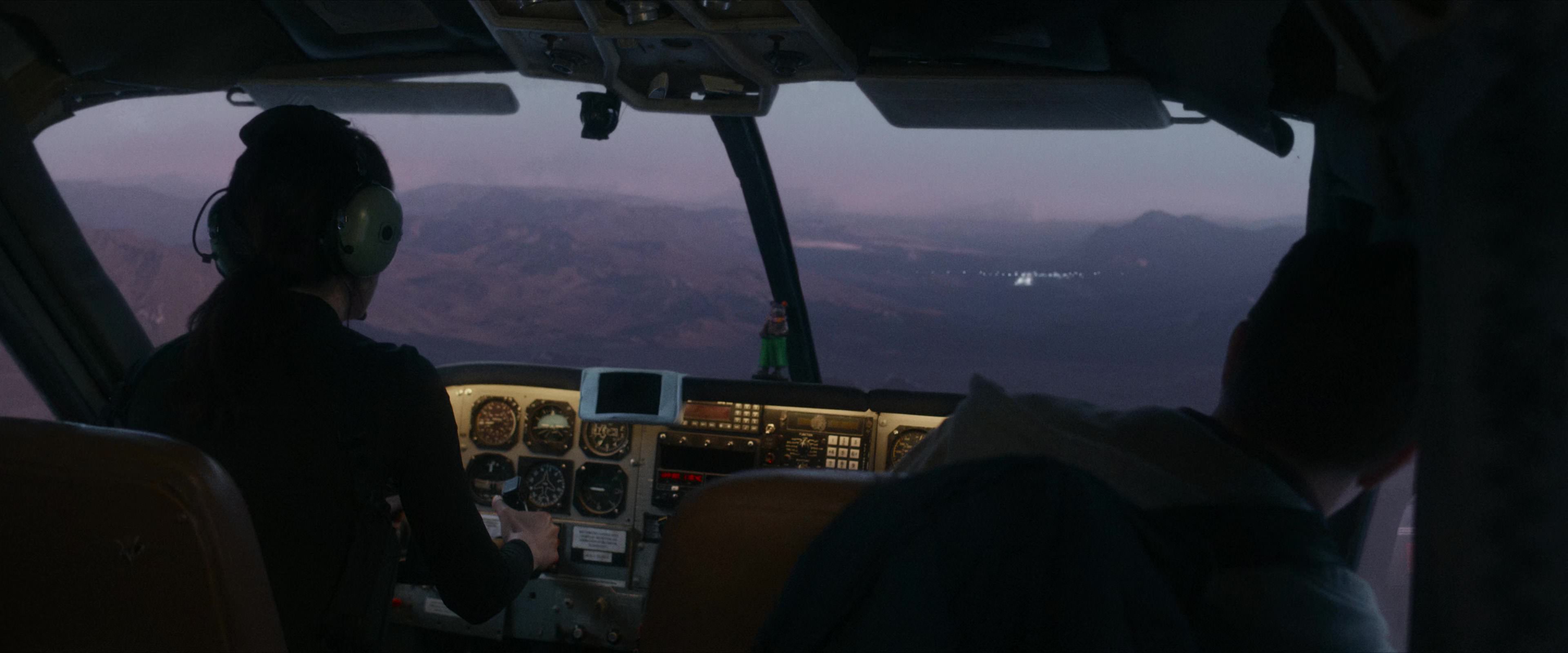 Flight Risk (2025) [4K] movie still 10207