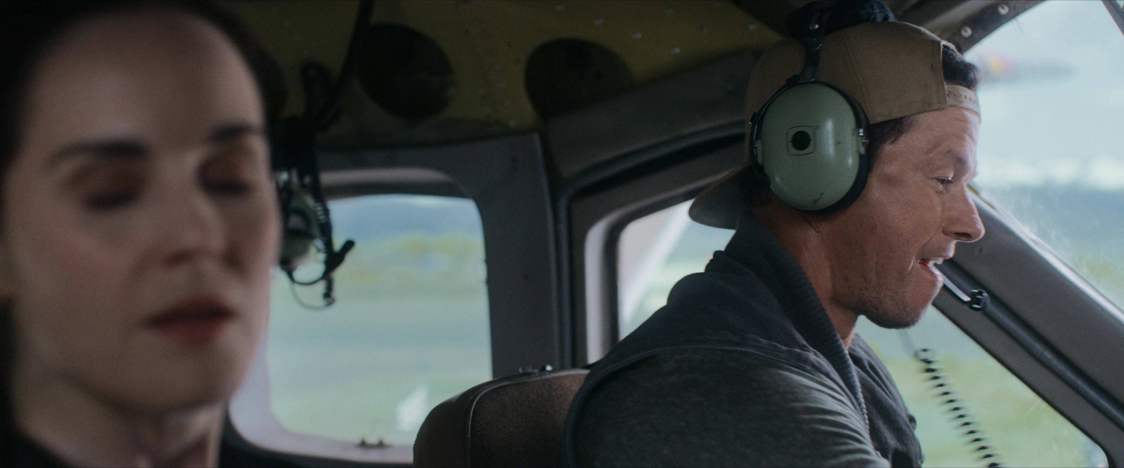Flight Risk (2025) [4K] movie still 1024