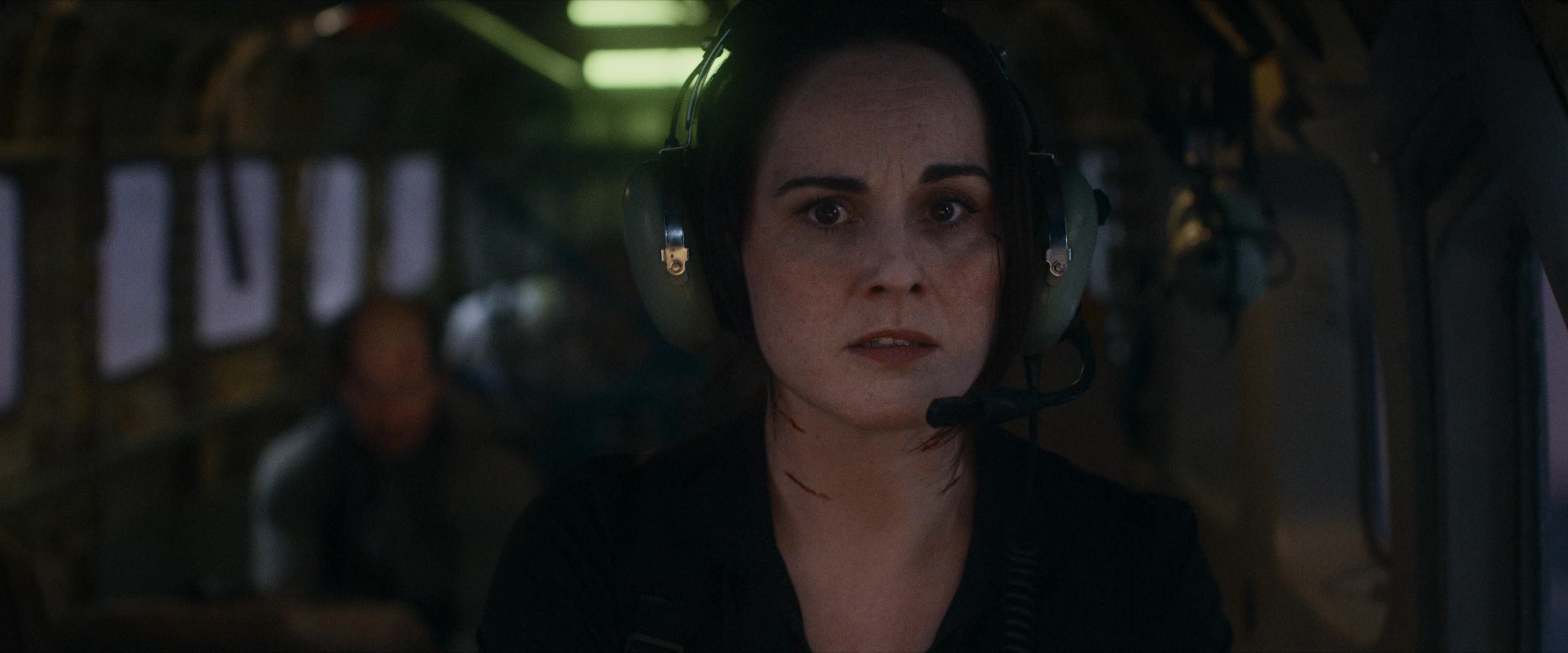 Flight Risk (2025) [4K] screencap 10305