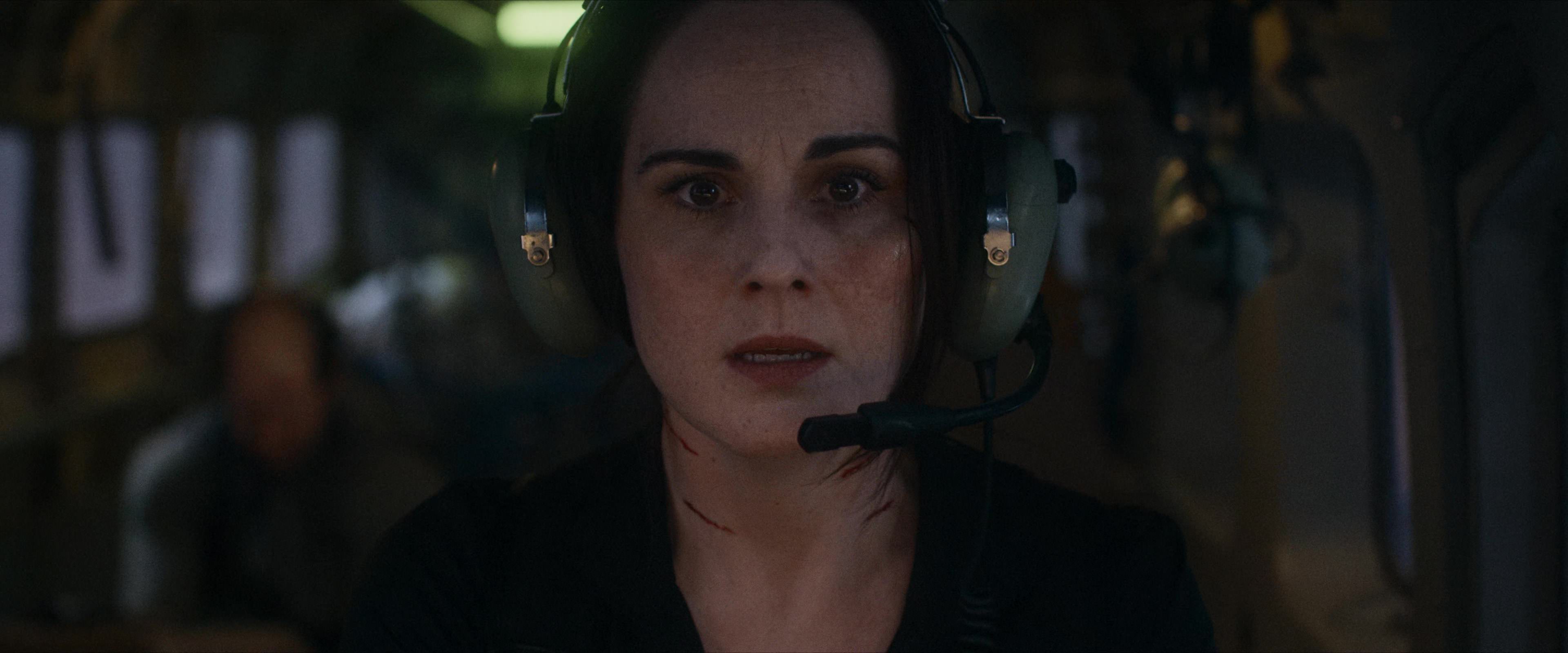 Flight Risk (2025) [4K] screencap 10308