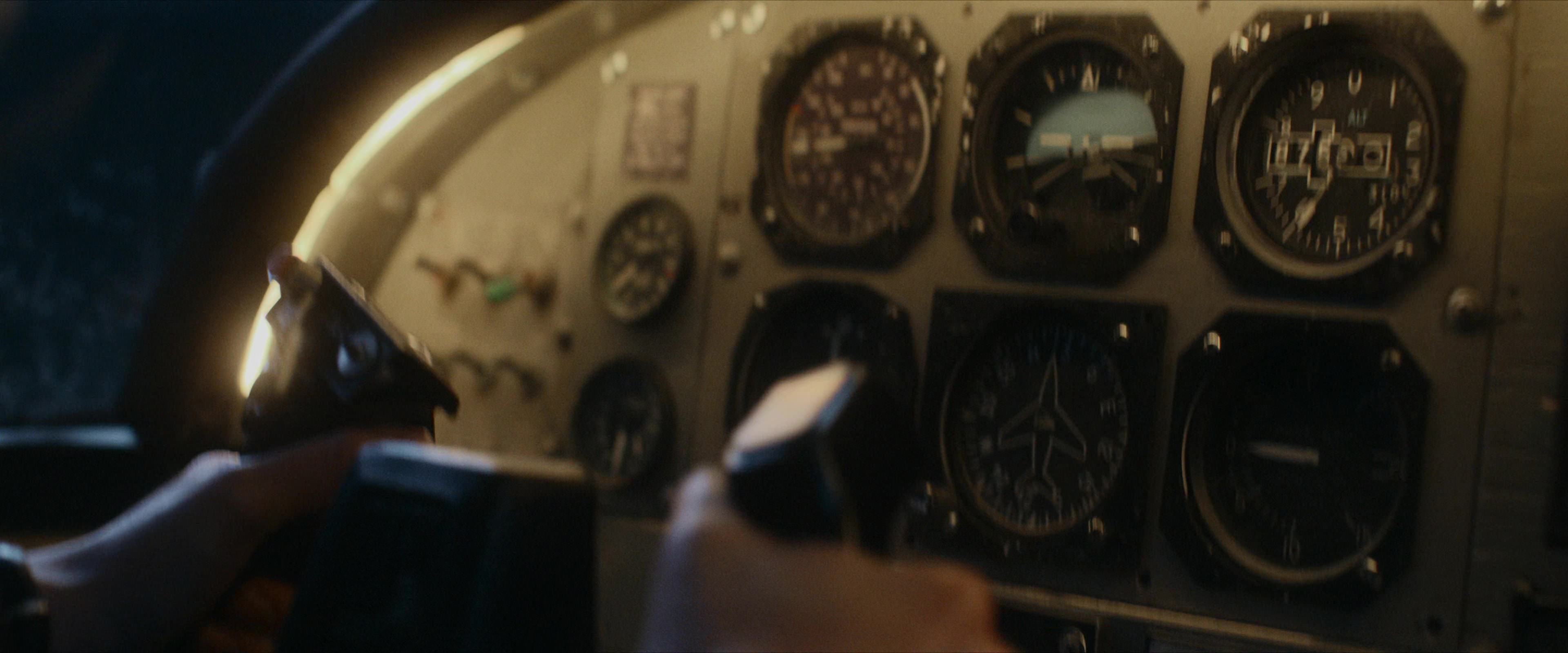 Flight Risk (2025) [4K] movie still 10408