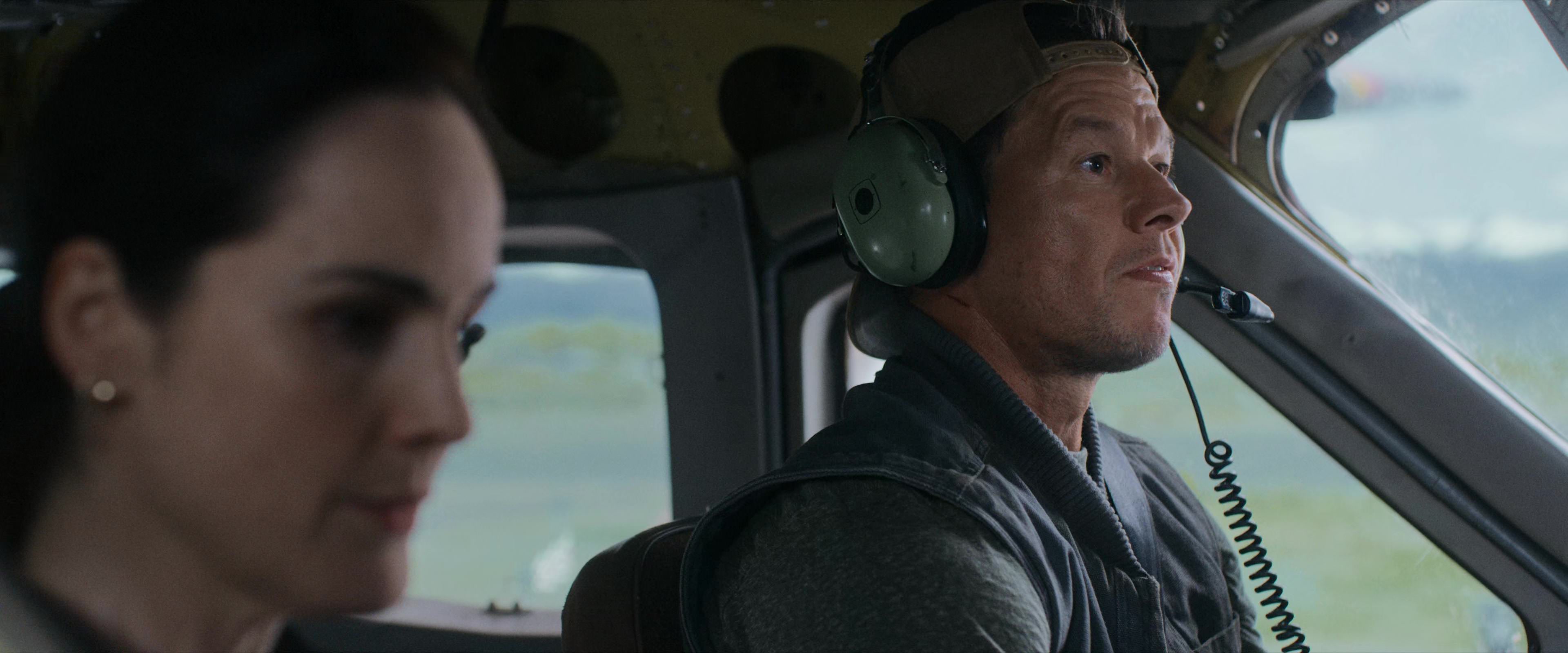 Flight Risk (2025) [4K] movie still 1042