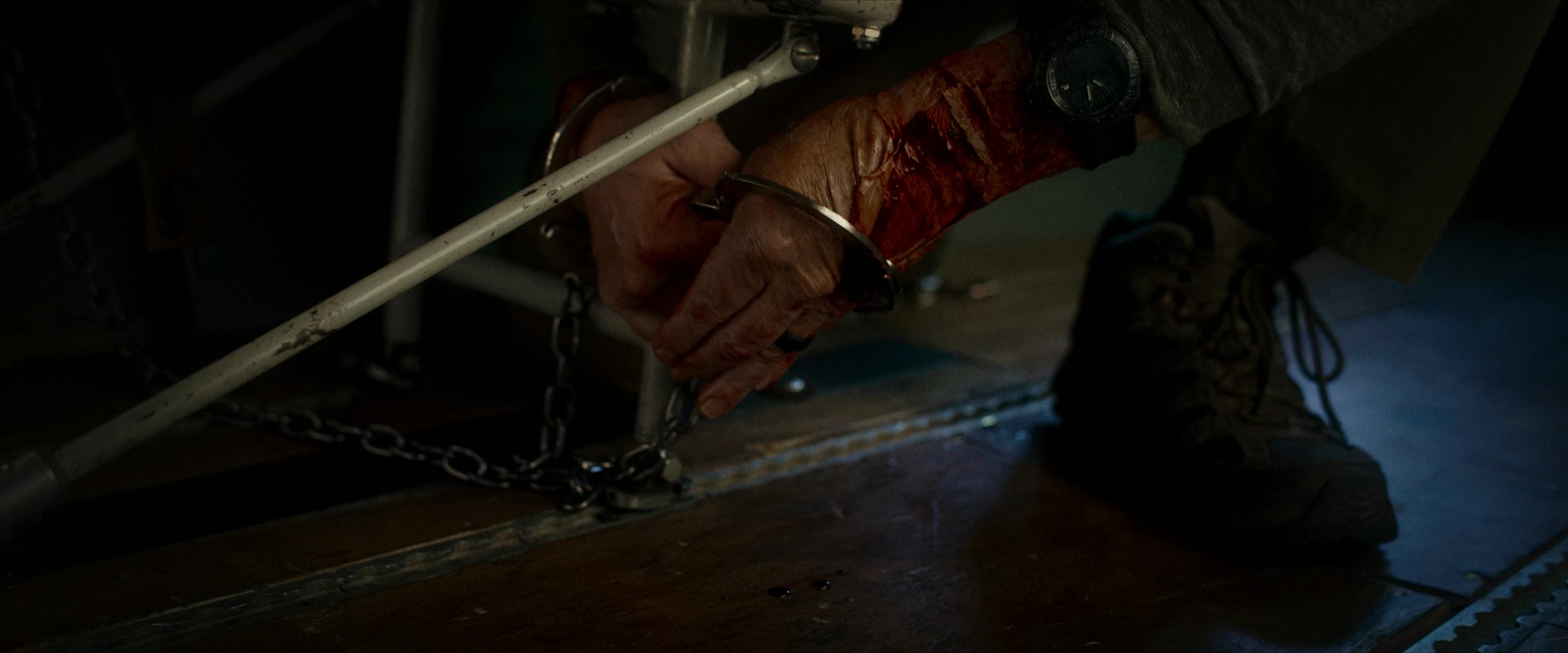 Flight Risk (2025) [4K] screencap 10437