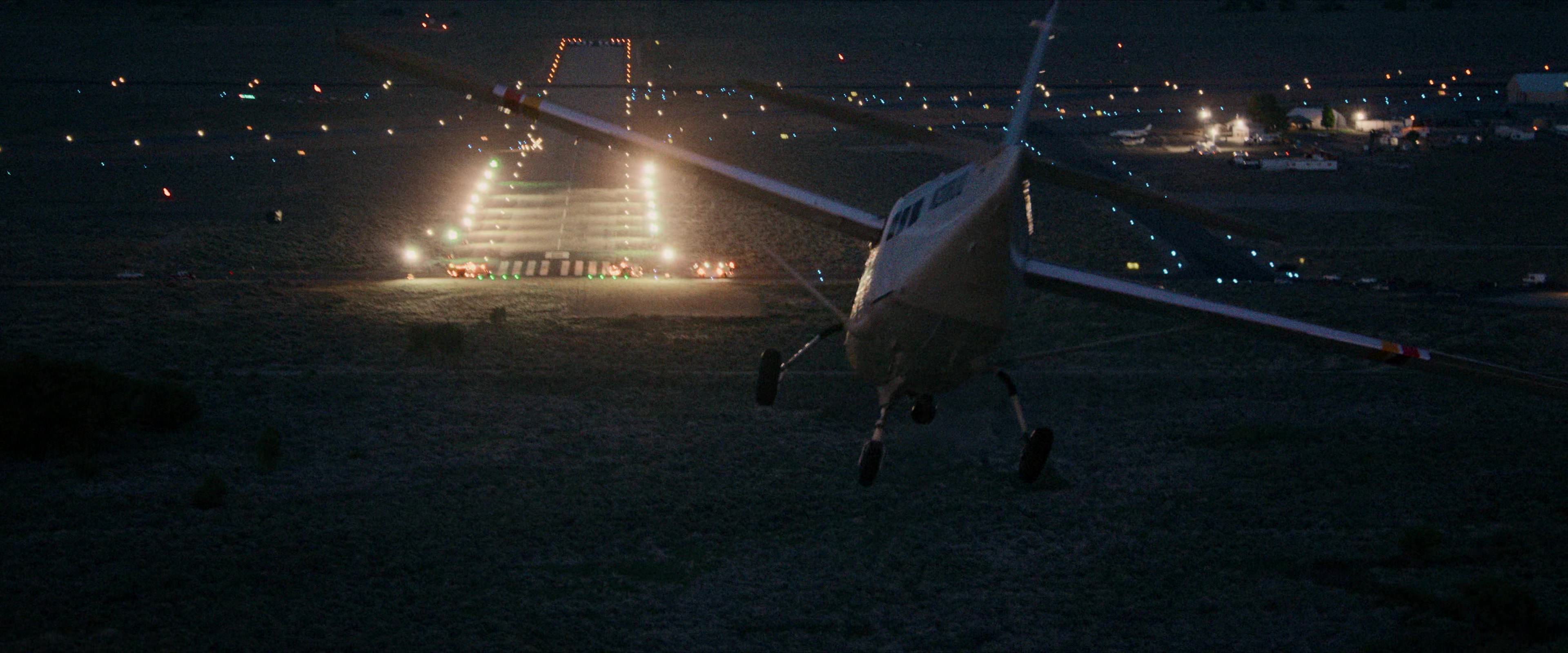 Flight Risk (2025) [4K] HD screenshot 10466