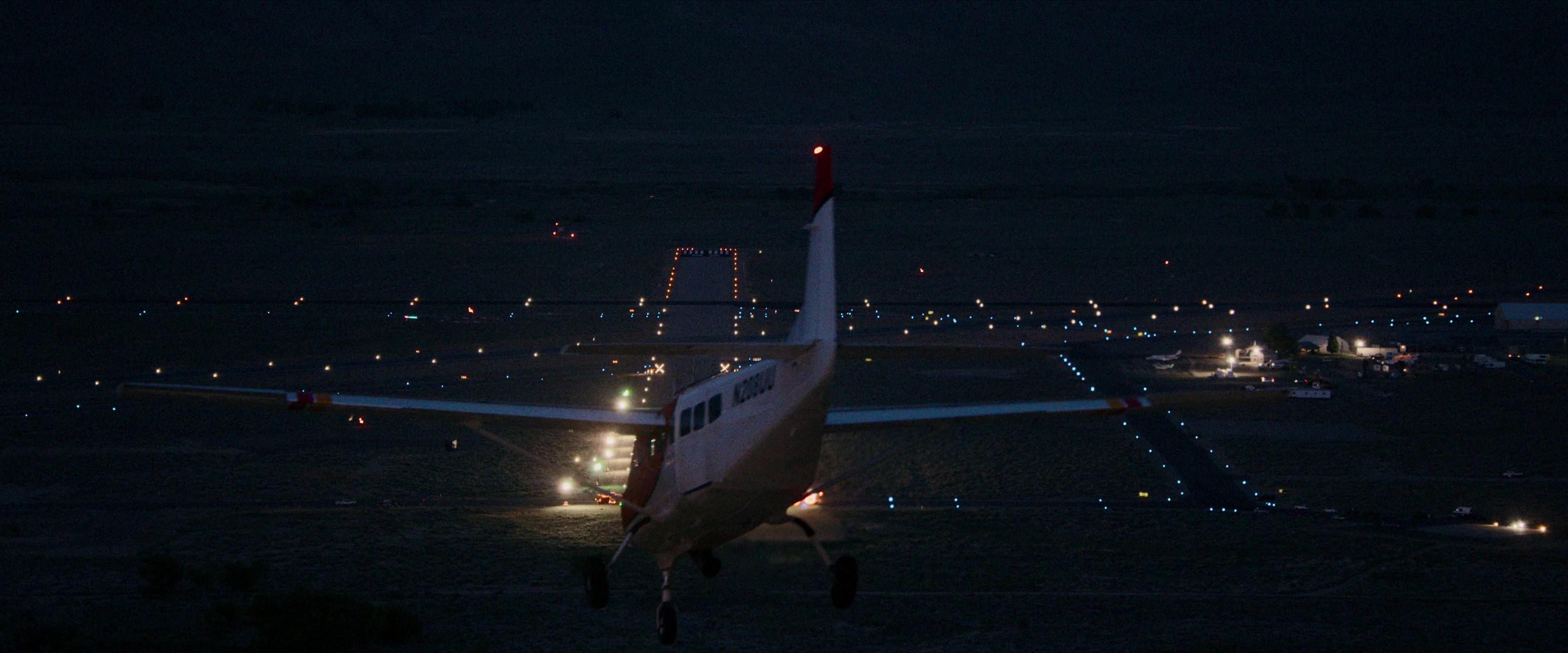 Flight Risk (2025) [4K] HD screenshot 10496
