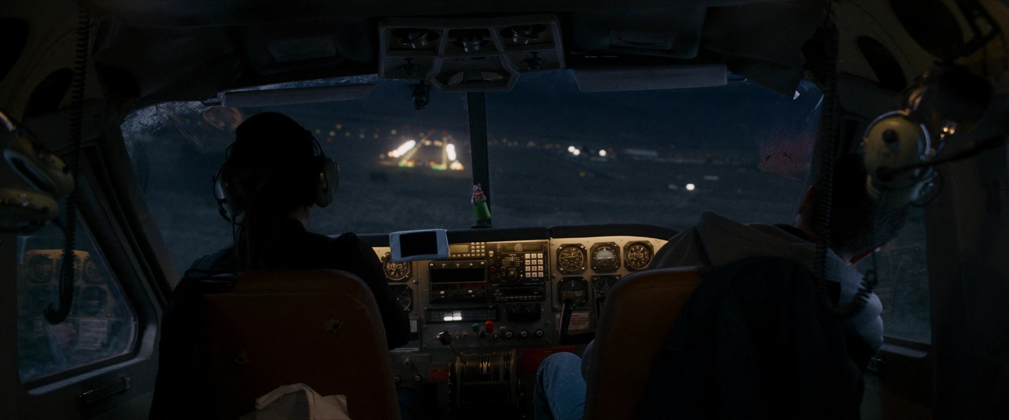 Flight Risk (2025) [4K] HD screenshot 10610
