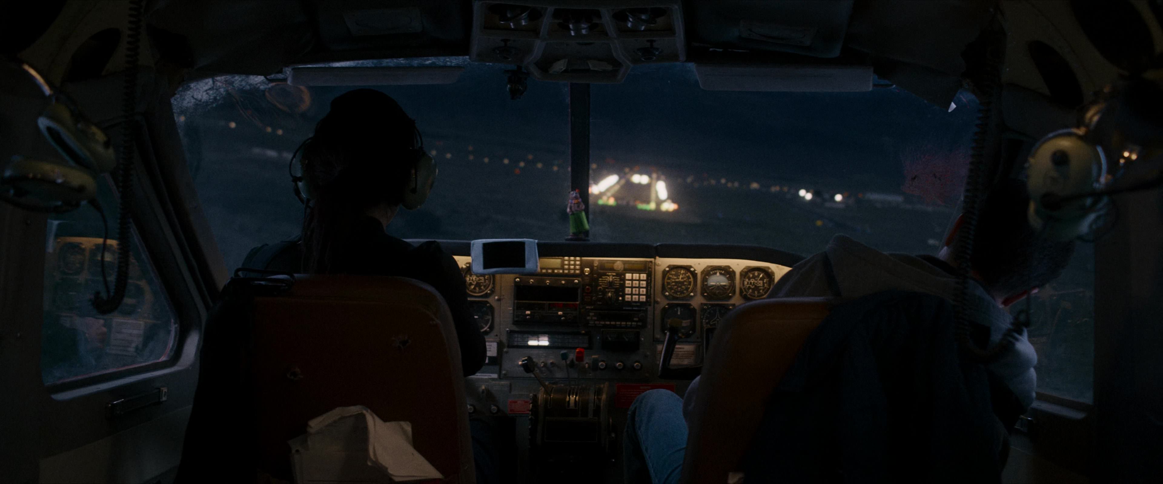 Flight Risk (2025) [4K] HD screenshot 10613