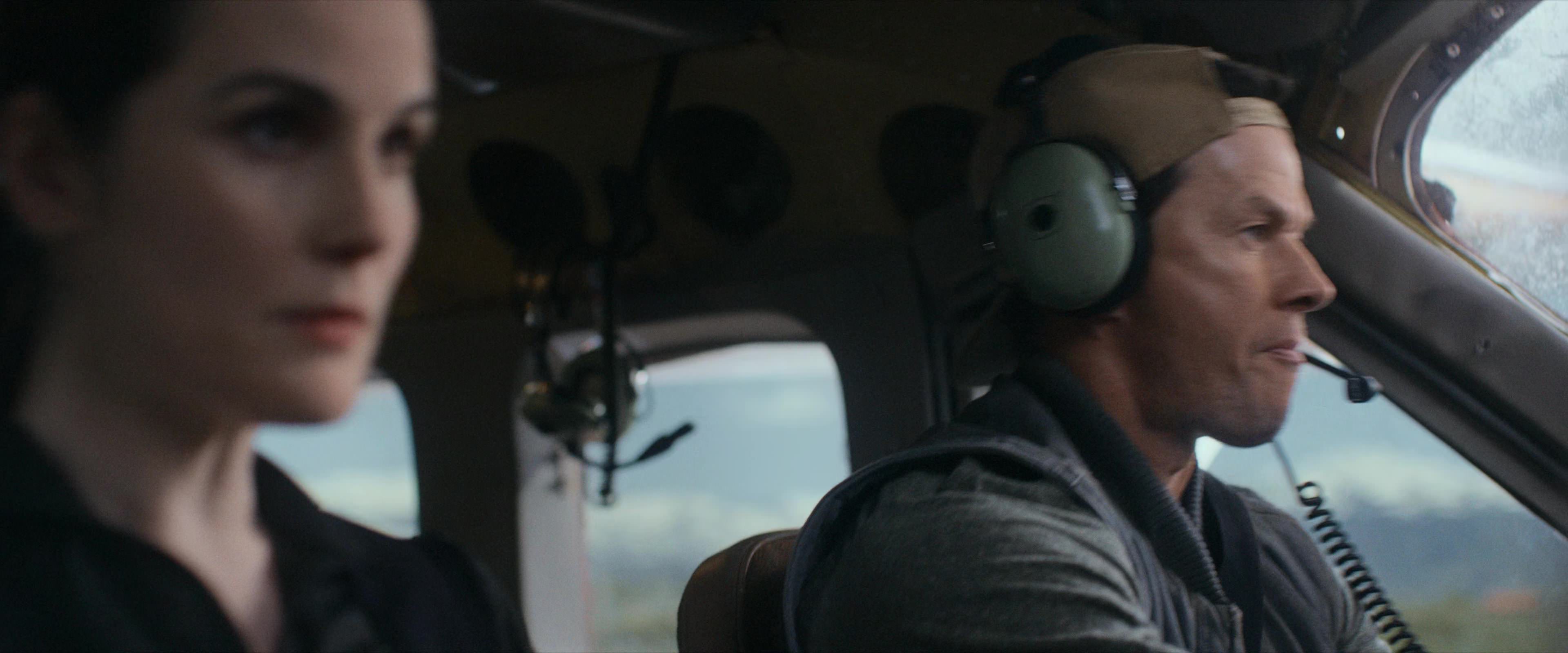 Flight Risk (2025) [4K] HD screenshot 1073