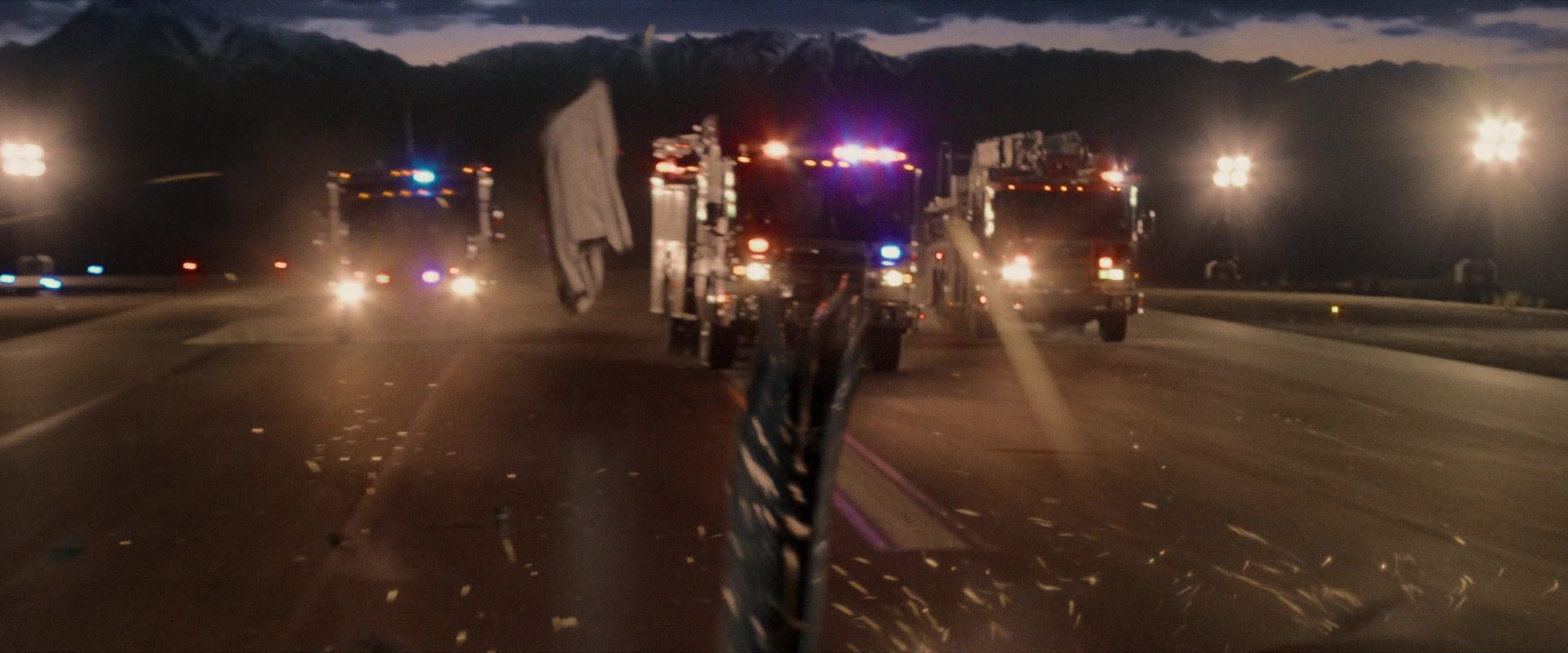 Flight Risk (2025) [4K] screencap 10731