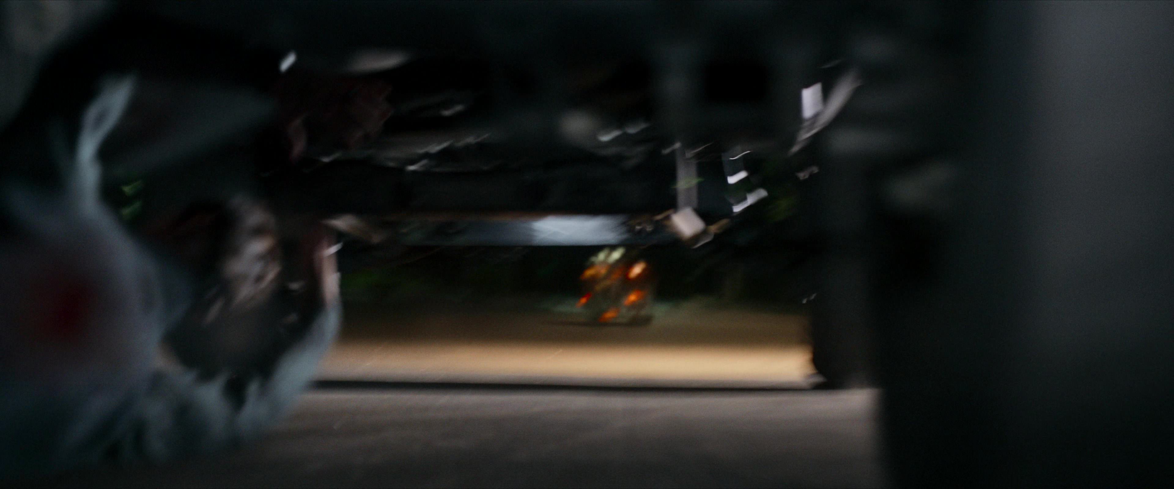 Flight Risk (2025) [4K] HD screenshot 10781