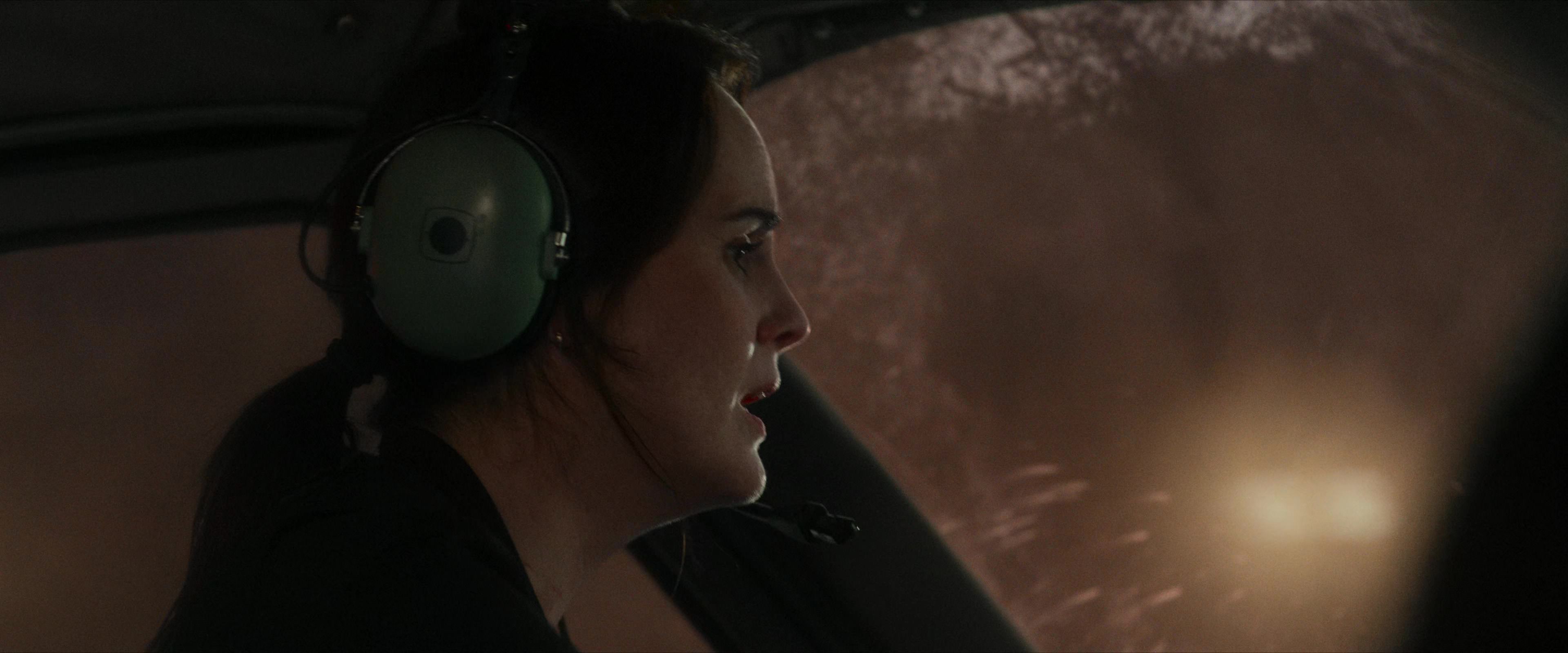 Flight Risk (2025) [4K] screencap 10833